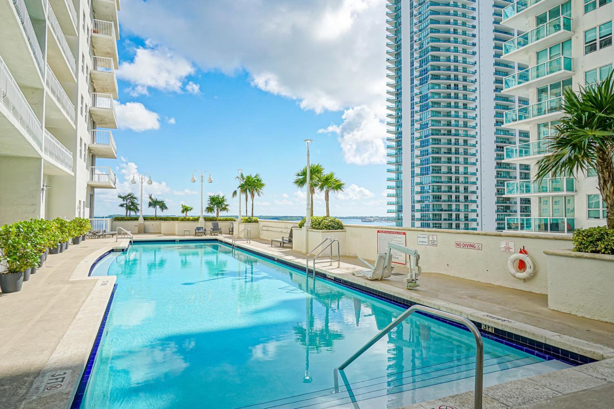 Zeus' Sanctuary Ocean View In Brickell Holiday home Miami