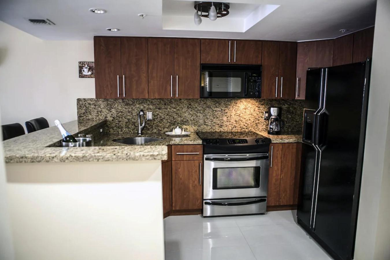 The Mutiny Luxury 4* Miami
