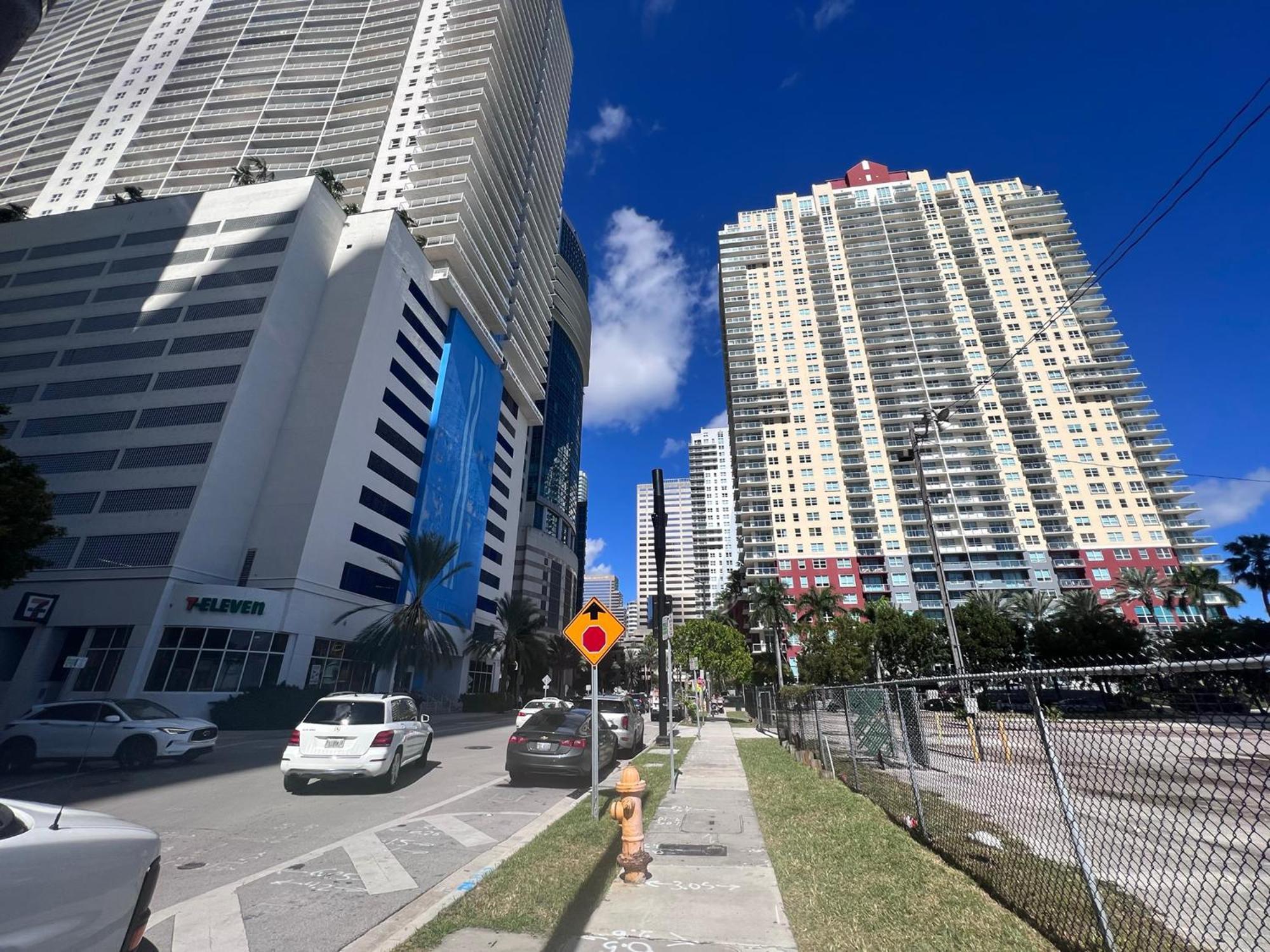 Upscale In The Heart Of Brickell * Miami