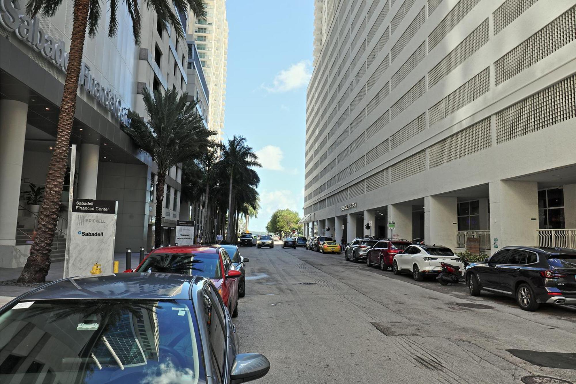 Apartment Upscale In The Heart Of Brickell