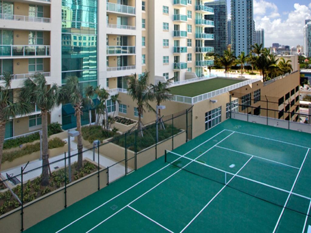 Global Luxury At One Broadway Apartment Miami