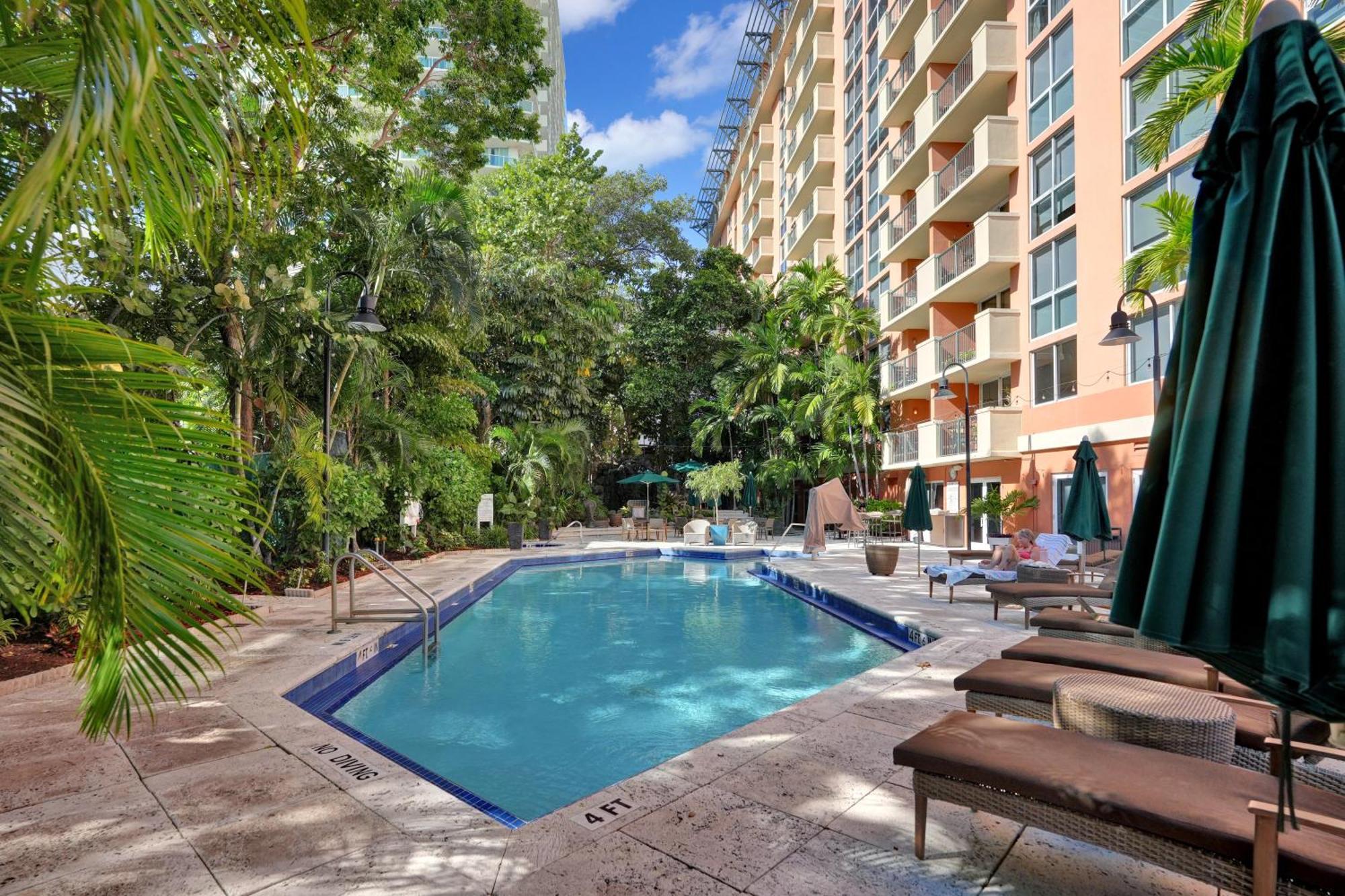 Treetop Retreat! Cozy 2 Bedroom In Heart Of Grove Apartamento *