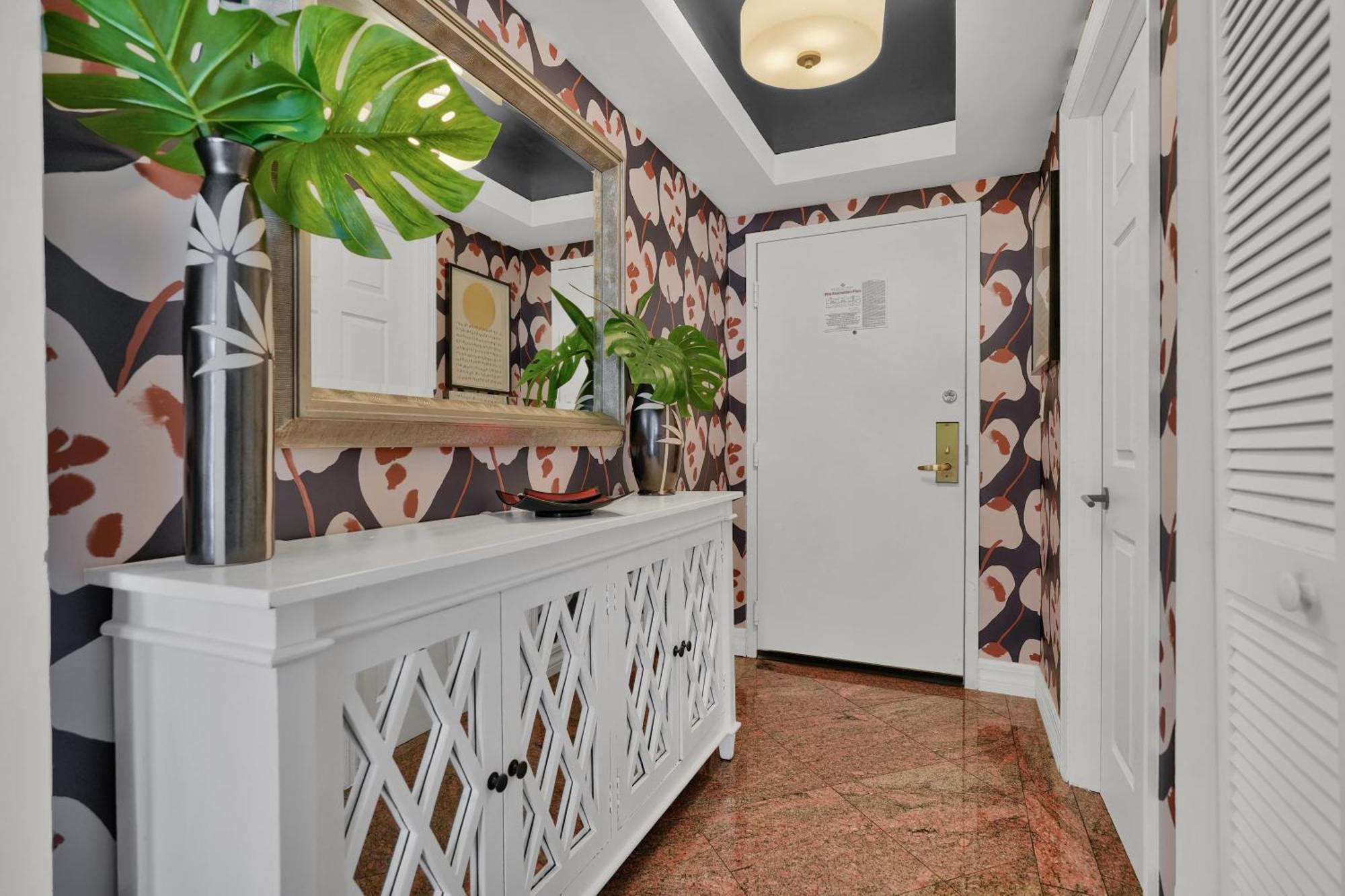 Treetop Retreat! Cozy 2 Bedroom In Heart Of Grove Apartamento