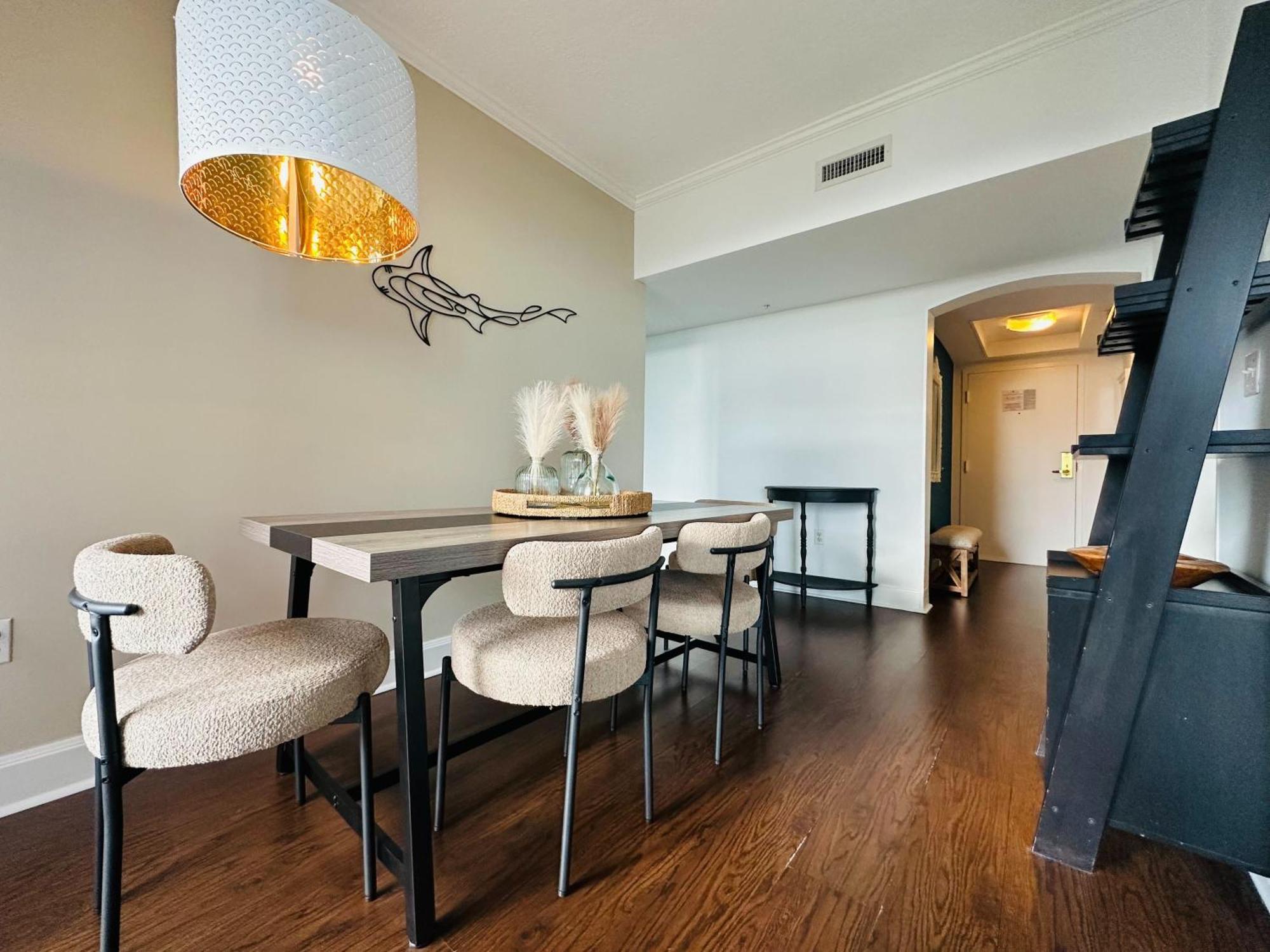 Ocean View 2bd2bth In Coconut Grove Miami