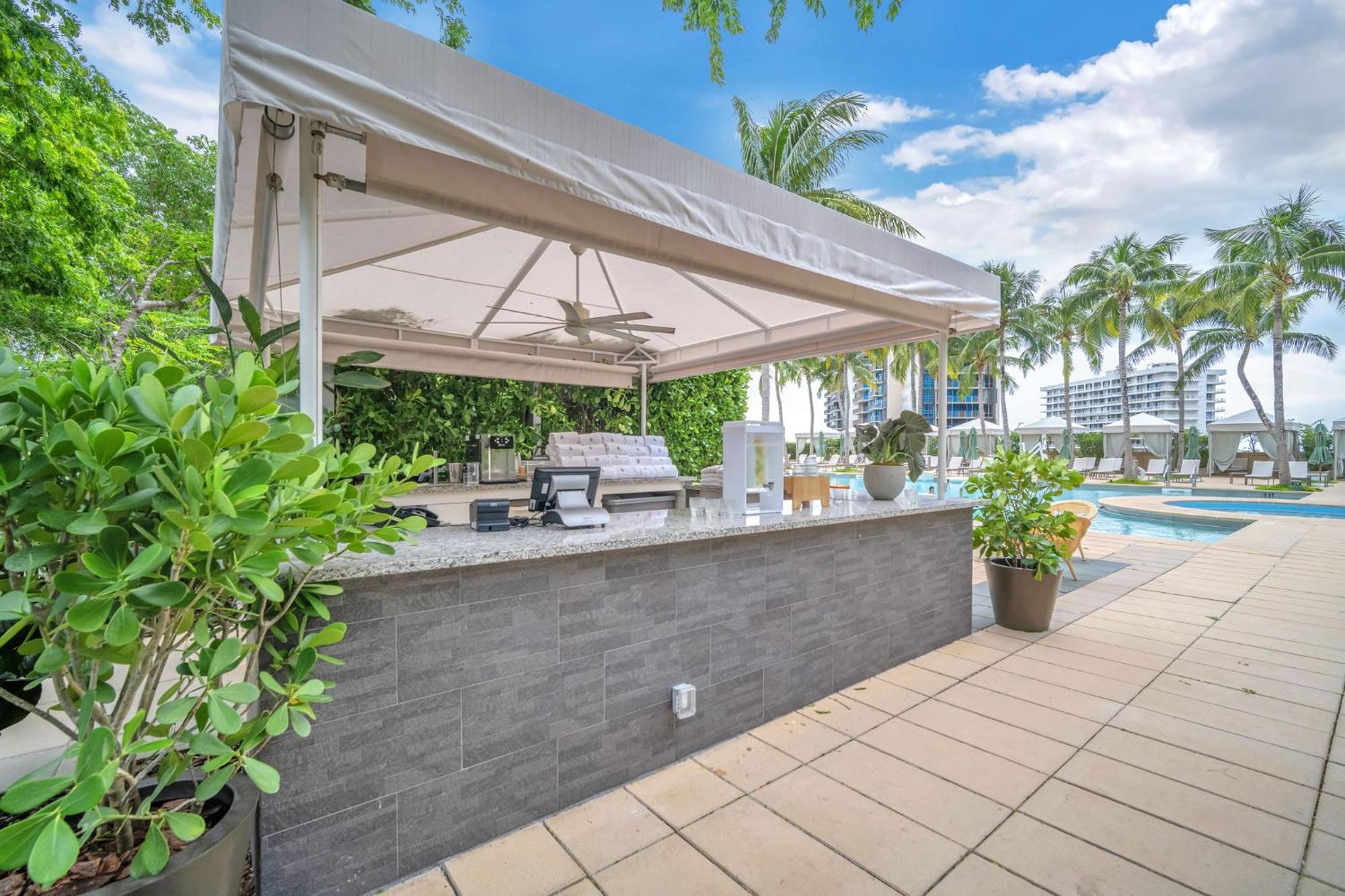 2 Bedroom Or King Studio Suites Four Seasons Hotel Miami Free Wi-Fi & Free Parking Apartment Miami