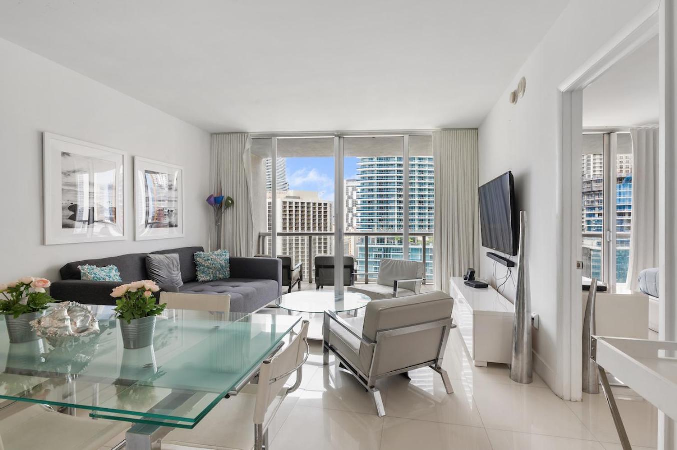 Apartamento ** W Icon Brickell-luxury Unit- Free Spa**