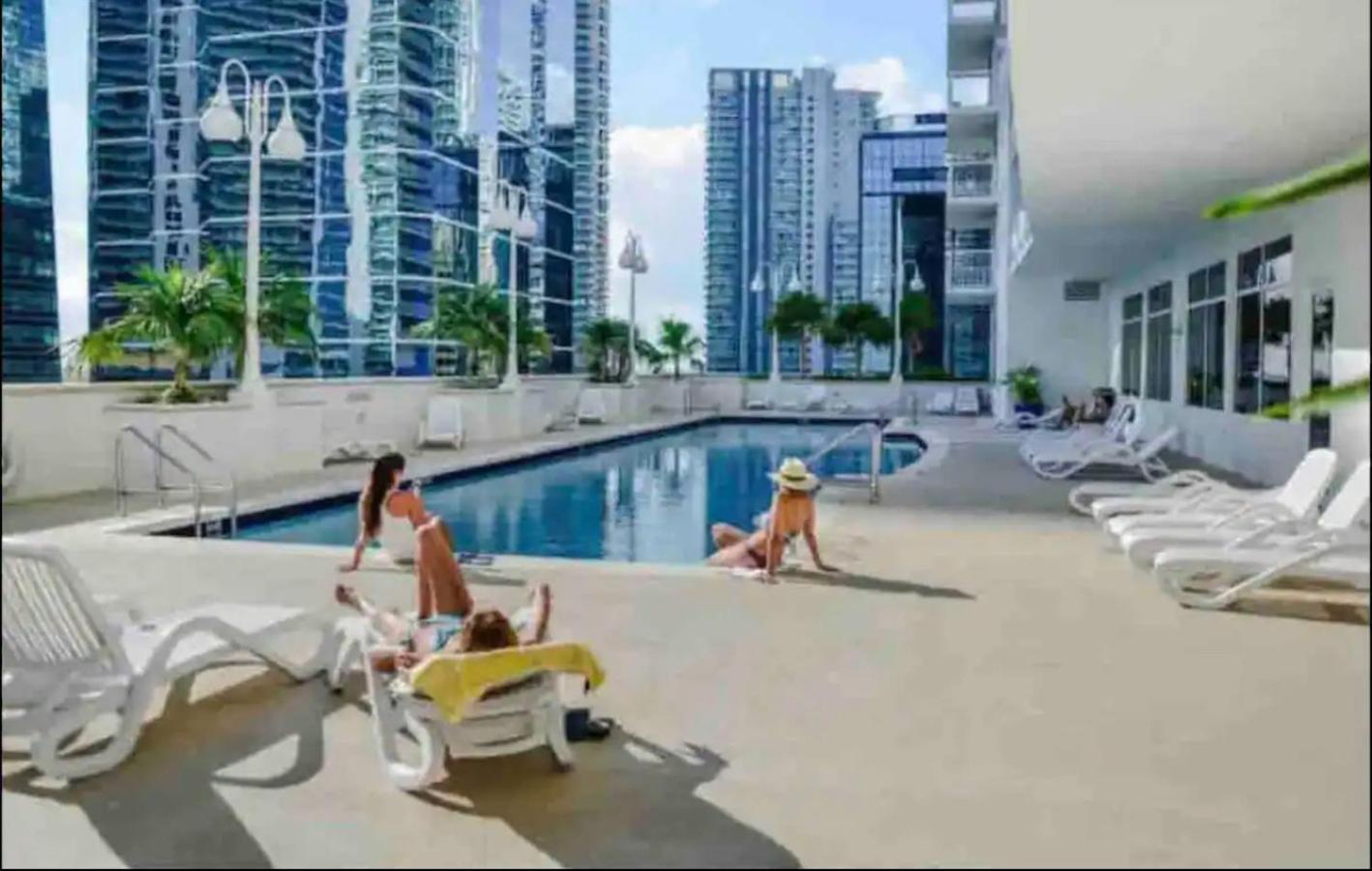 *luxurious Highrise 2brcondo Brickell- Waterviews*