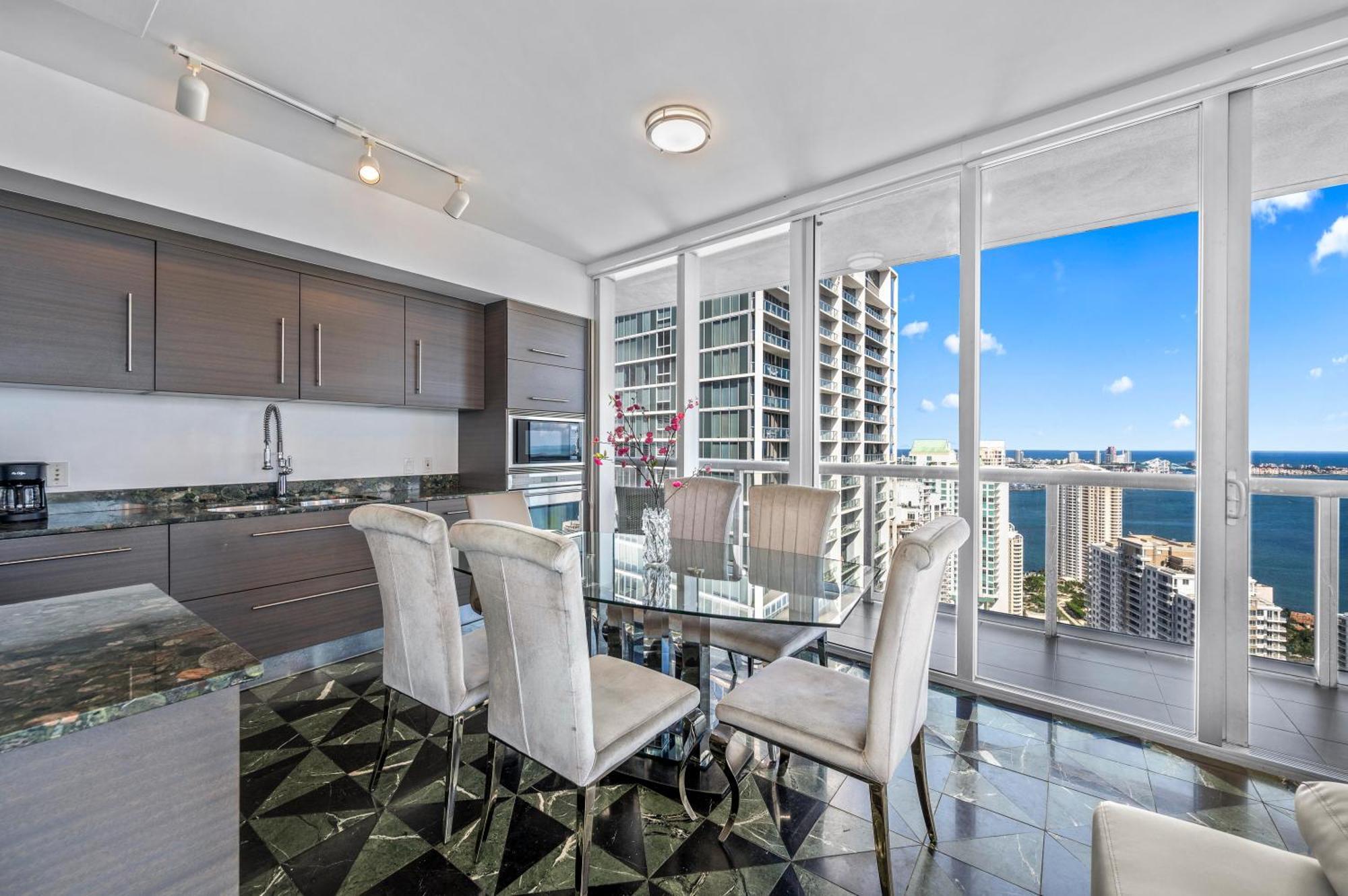 Apartment Icon Brickell Residences Miami