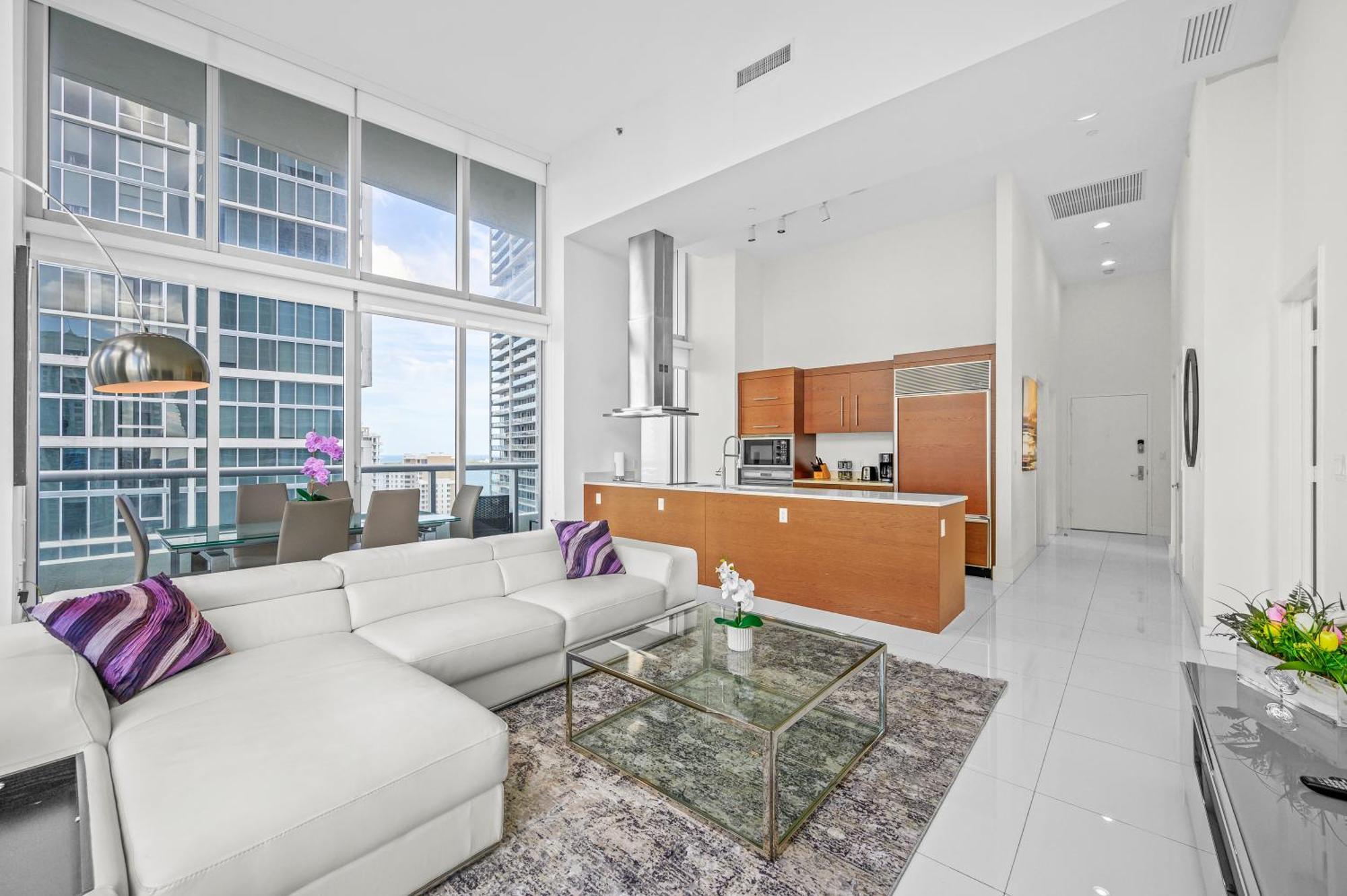 Apartment Icon Brickell Residences
