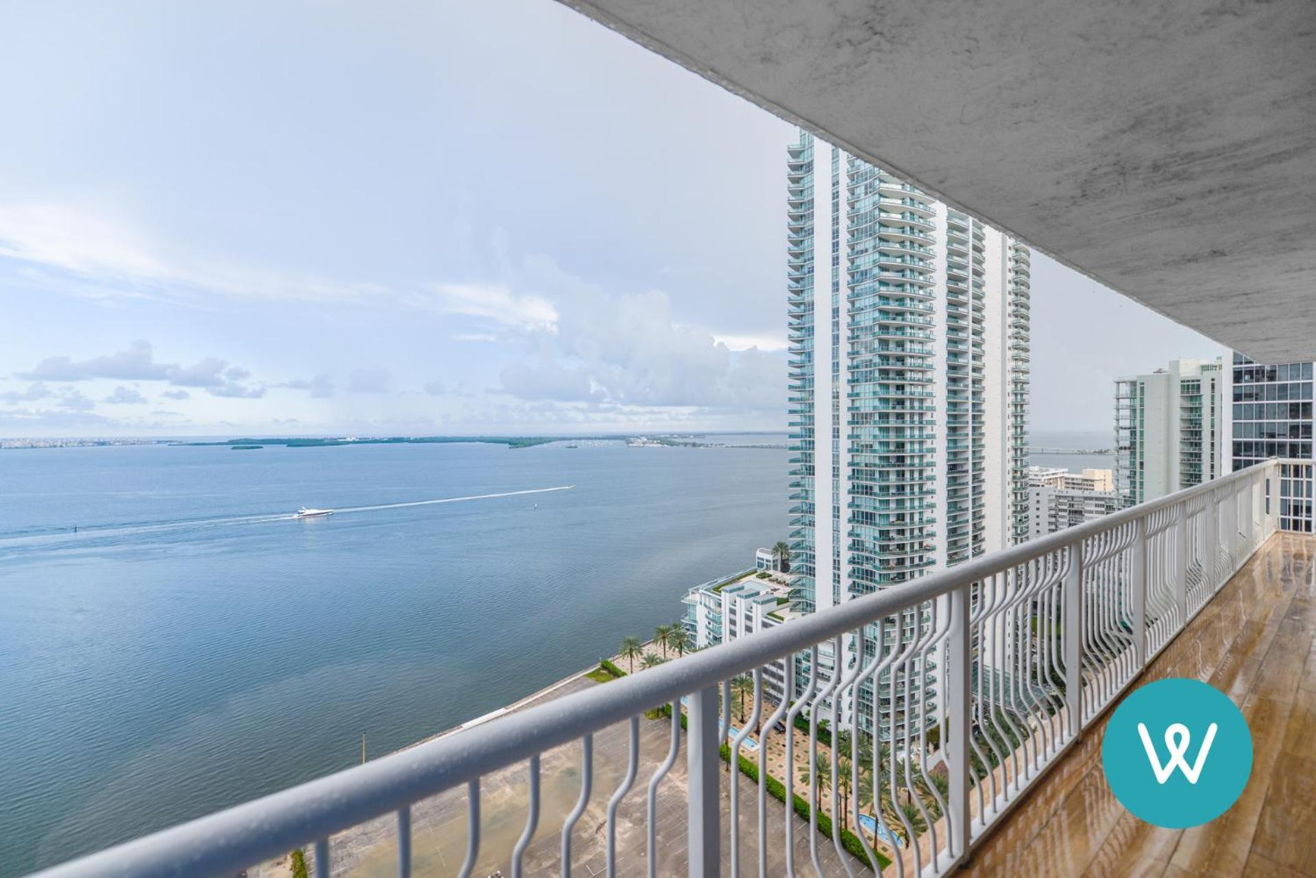 Direct Ocean View - At Brickell Apartment