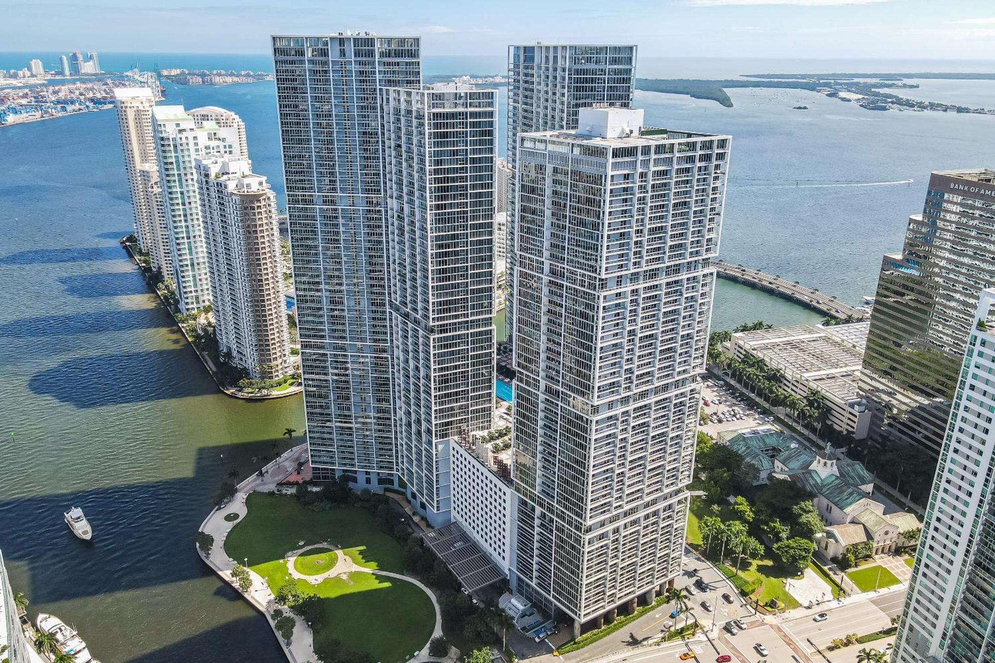 Apartment Luxurious At Icon With Views Miami