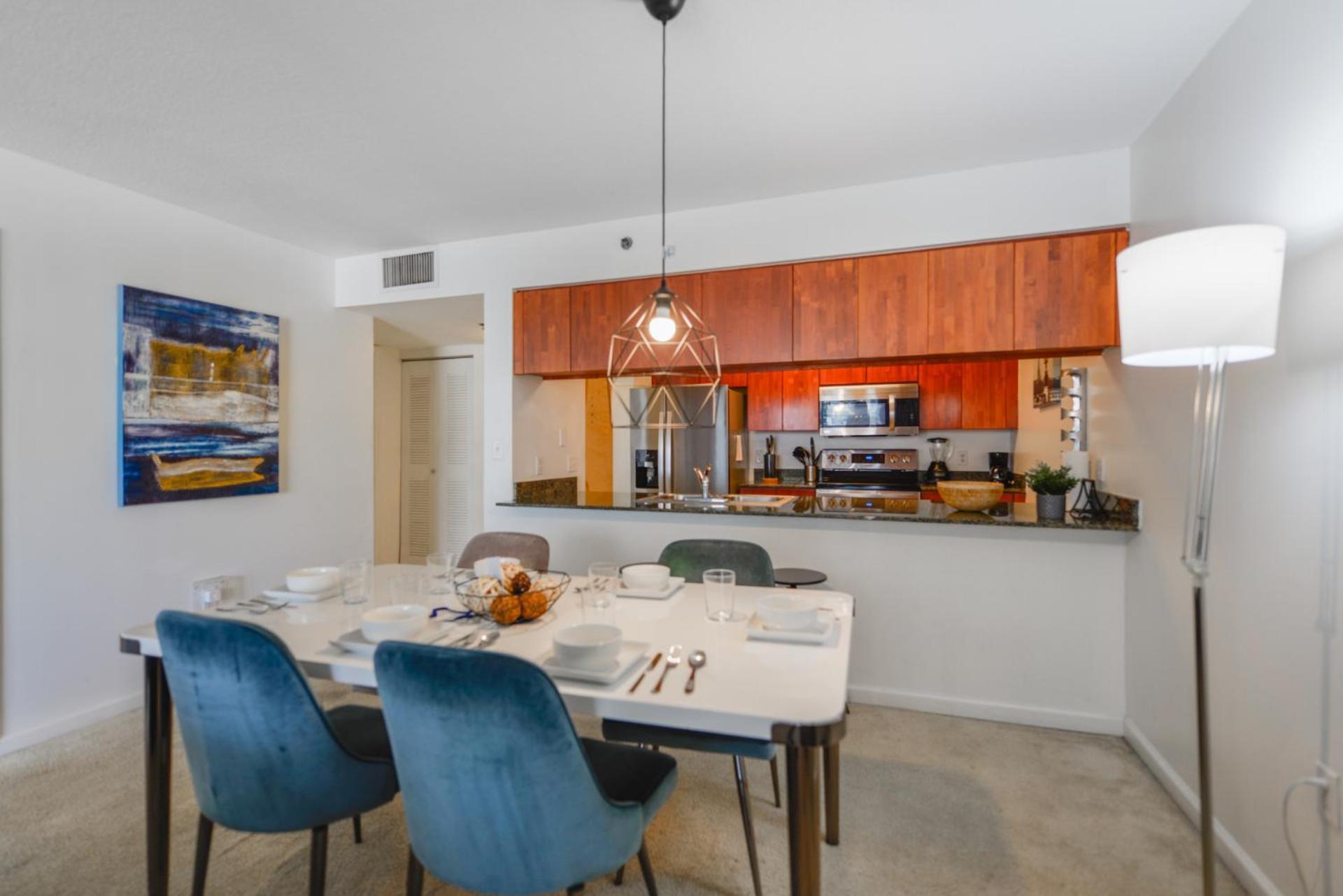 Wonderful In The Heart Of Brickell With Pool