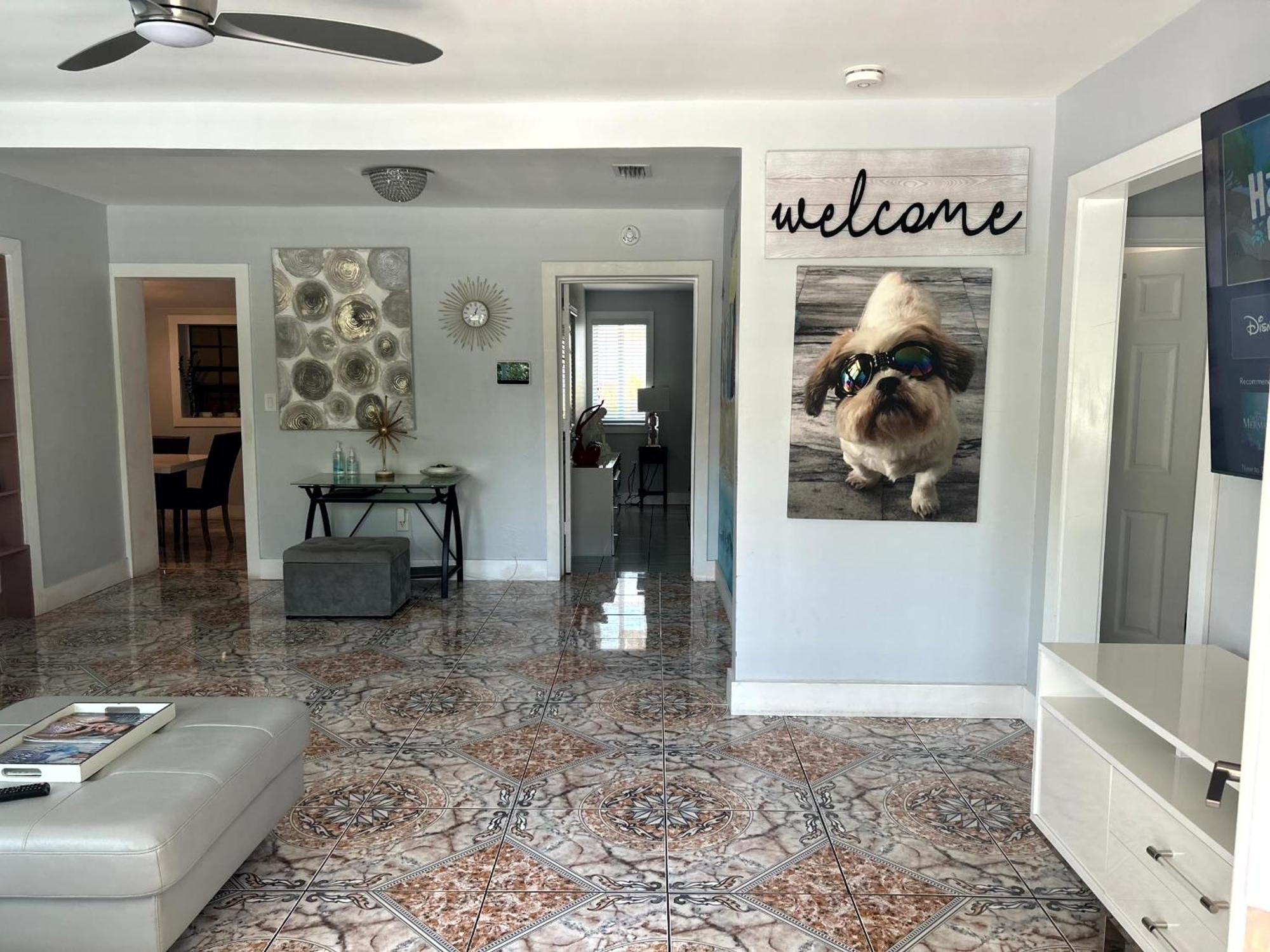Main House 3 Bed 2 Bath & 1 Bed 1 Bath Casa de férias *