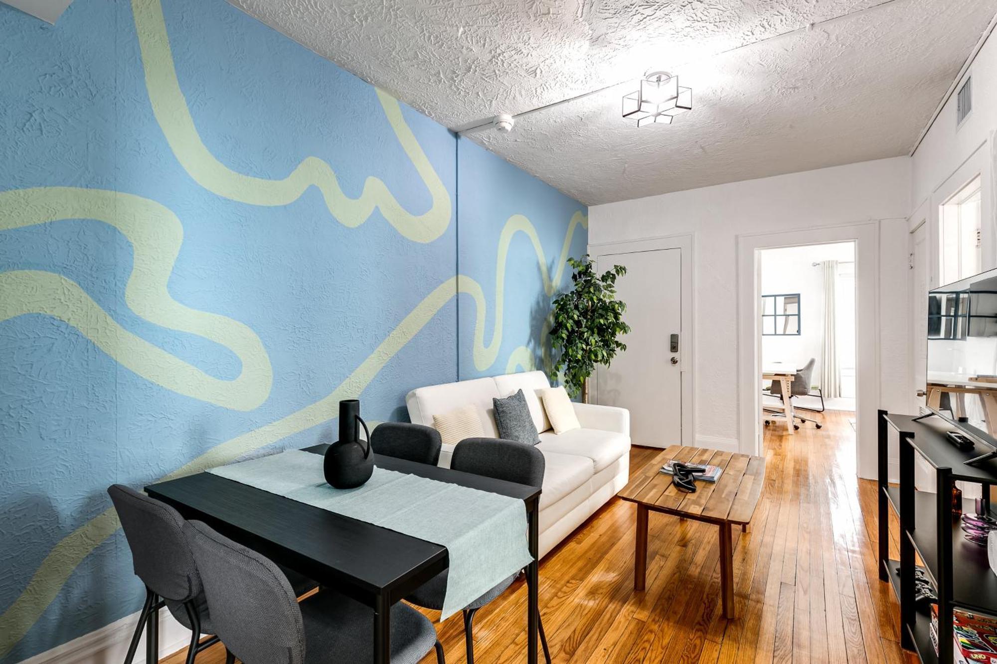 Comfy Little Havana - Centrally Located Hv2 *