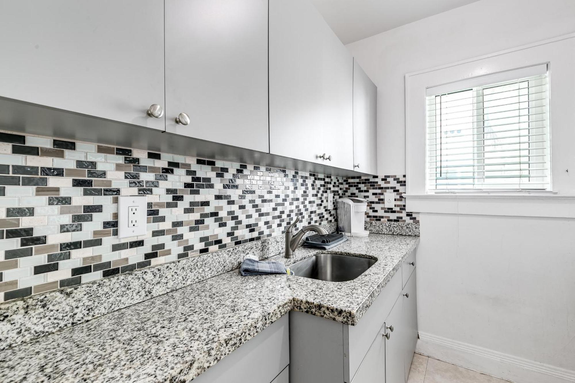 Apartment Comfy Little Havana - Centrally Located Hv2 *