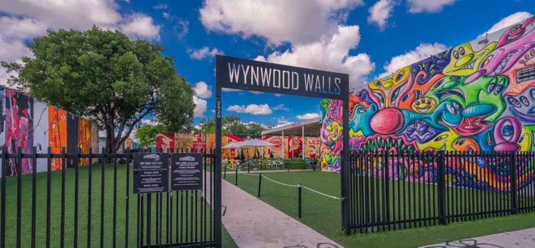 1 Bedroom With Parking Miami