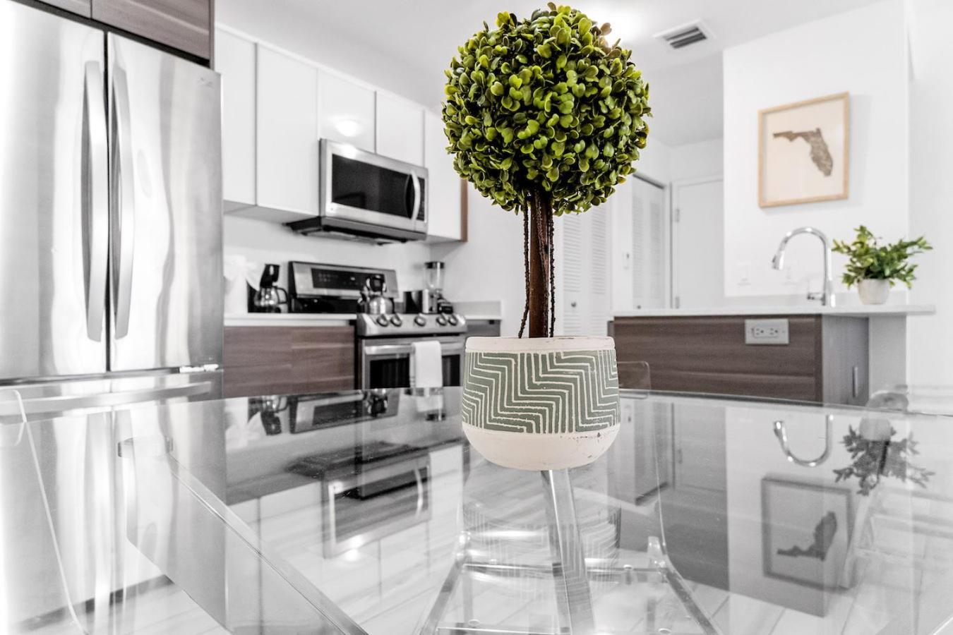 Lovely Unit Mins From Wynwood With Free Parking *