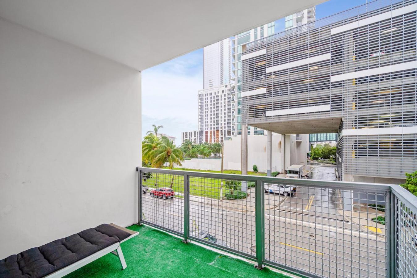 Apartment Lovely Unit Mins From Wynwood With Free Parking Miami