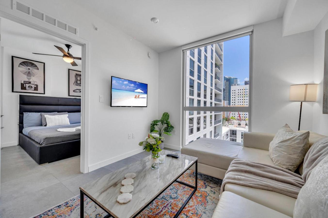Apartment Amazing Unit In Downtown With Free Parking