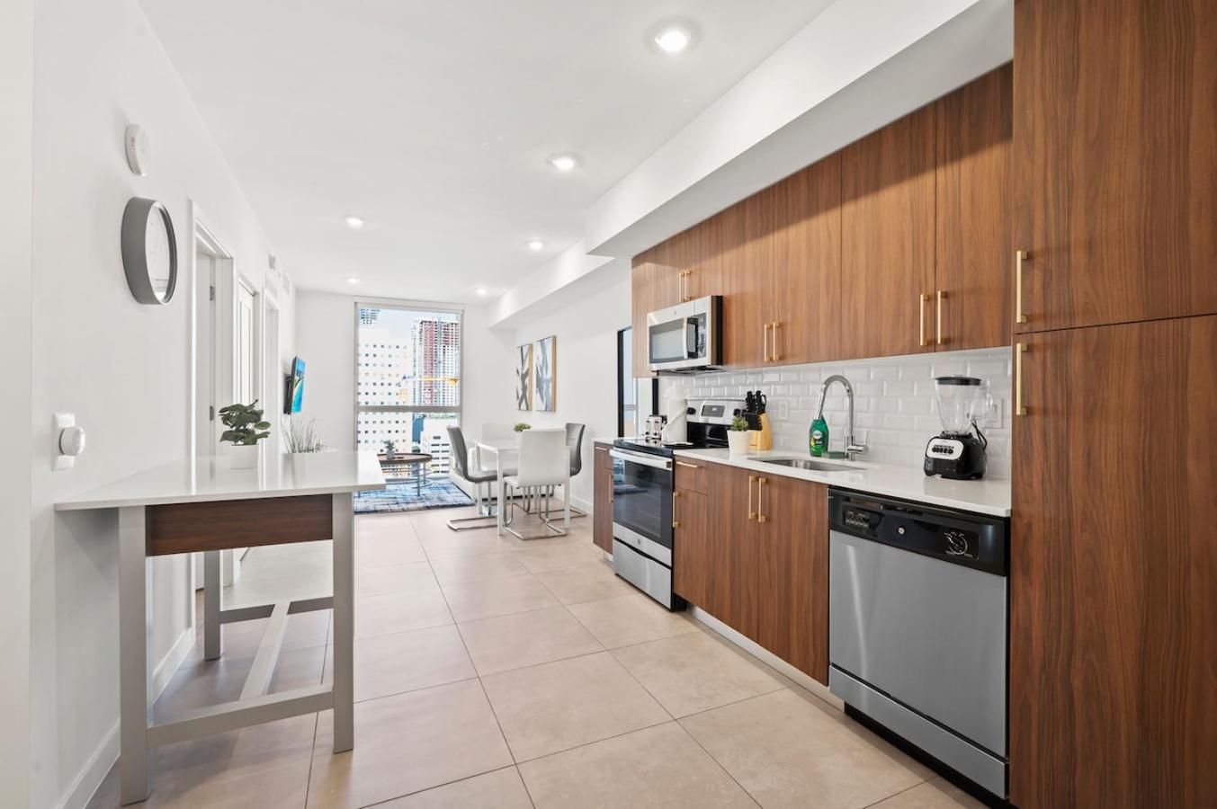 Apartment Modern Unit Mins From Brickell With Free Parking Miami