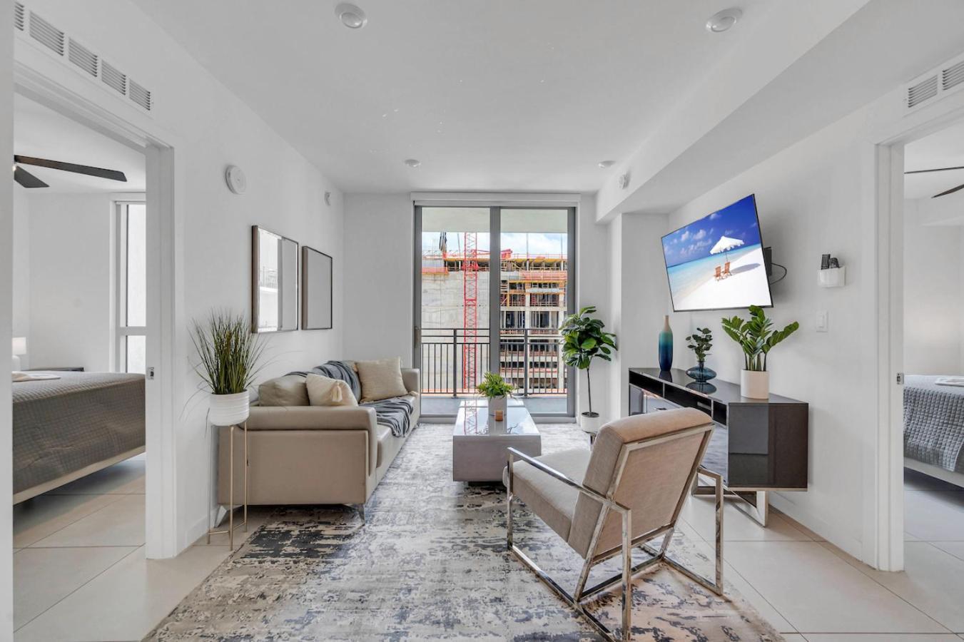 Apartment Centrally Located 2 Bed In The Heart Of Downtown With Free Parkin Miami