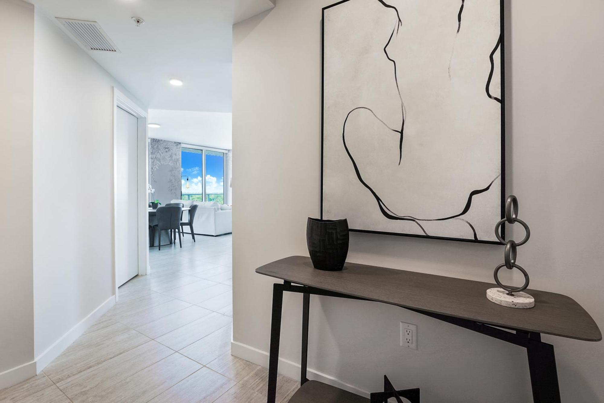 Quadro Residences By Ionica