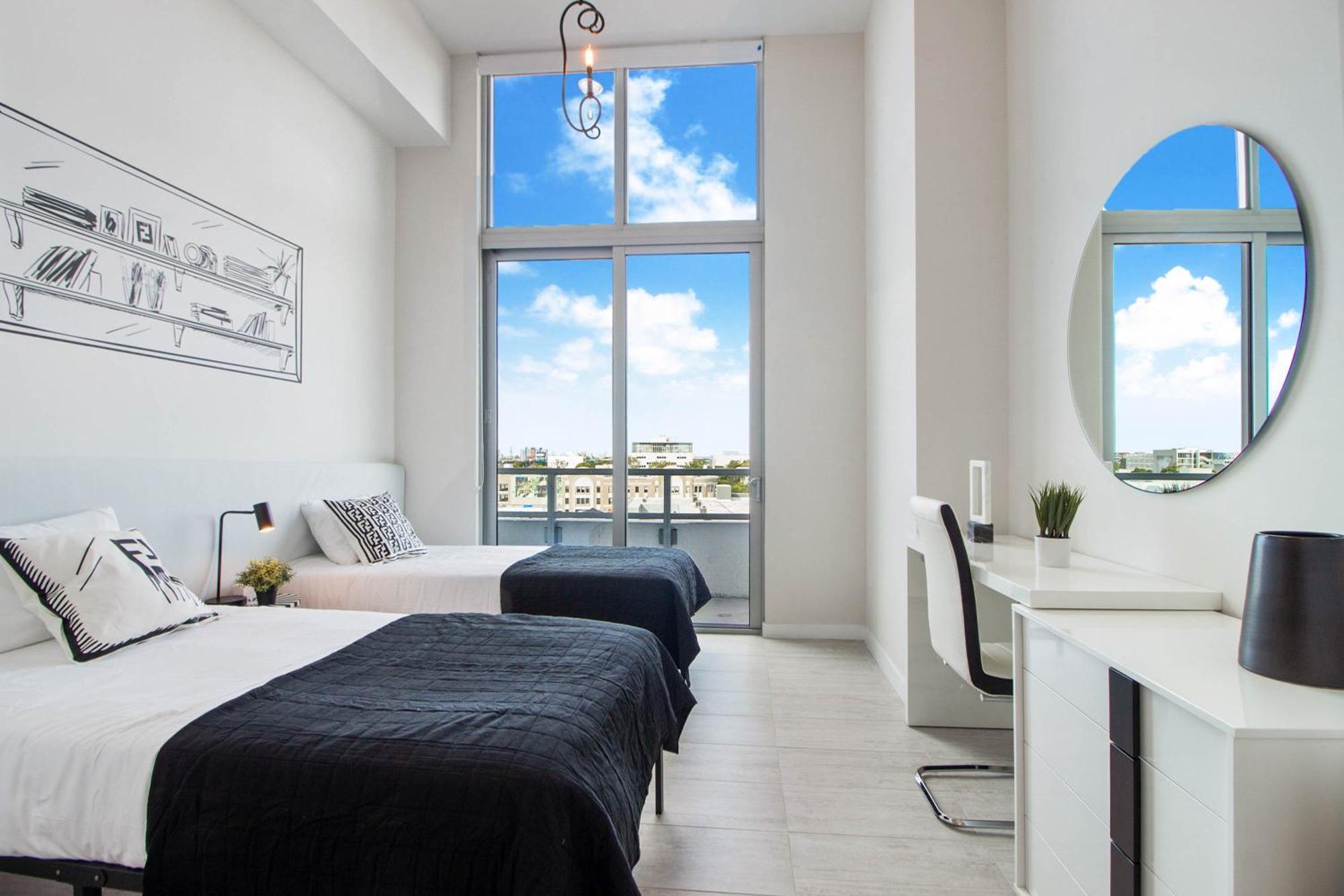 Quadro Residences By Ionica