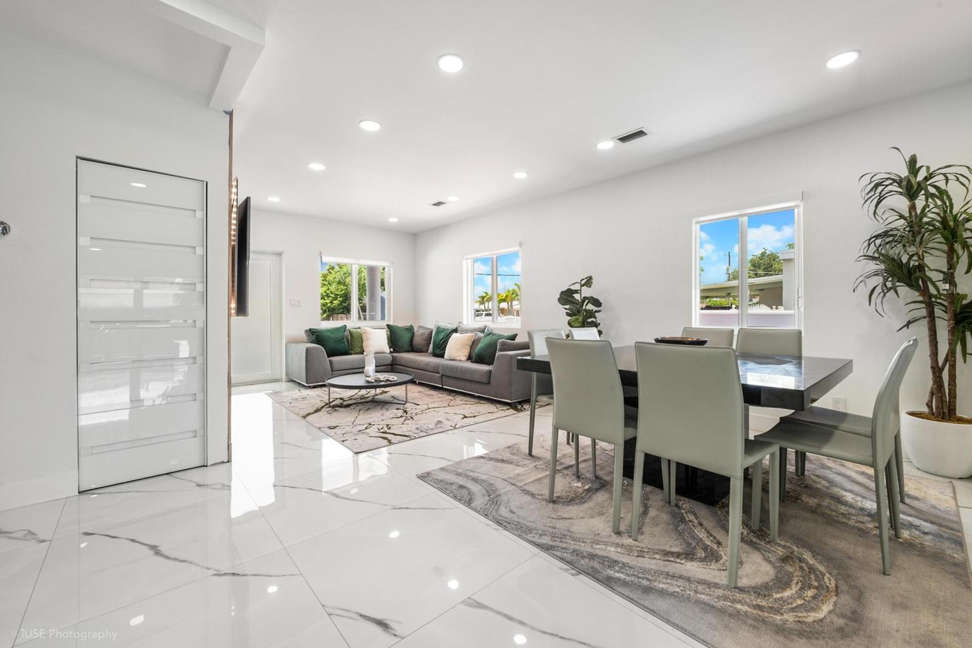 6Br Ultimate Retreat Pool, Sports Court & Bbq L10