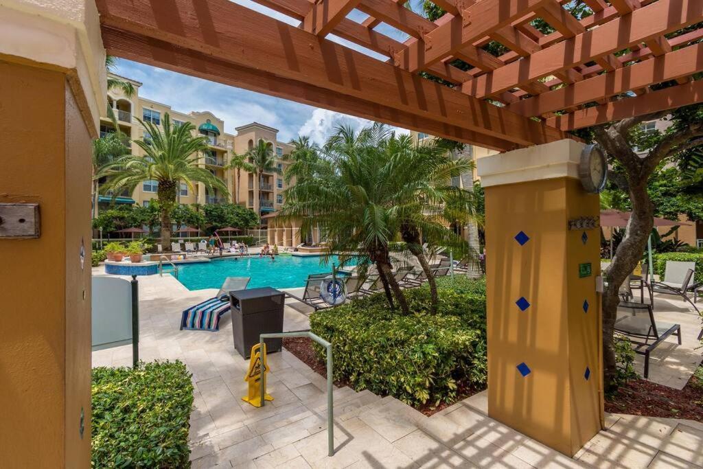 Luxury Vip 3 Bed 2 Bath Yacht Club Aventura Apartment *