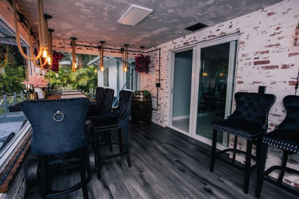 With Outdoor Sauna, Outdoor Bar And Pergola With Games Pousada