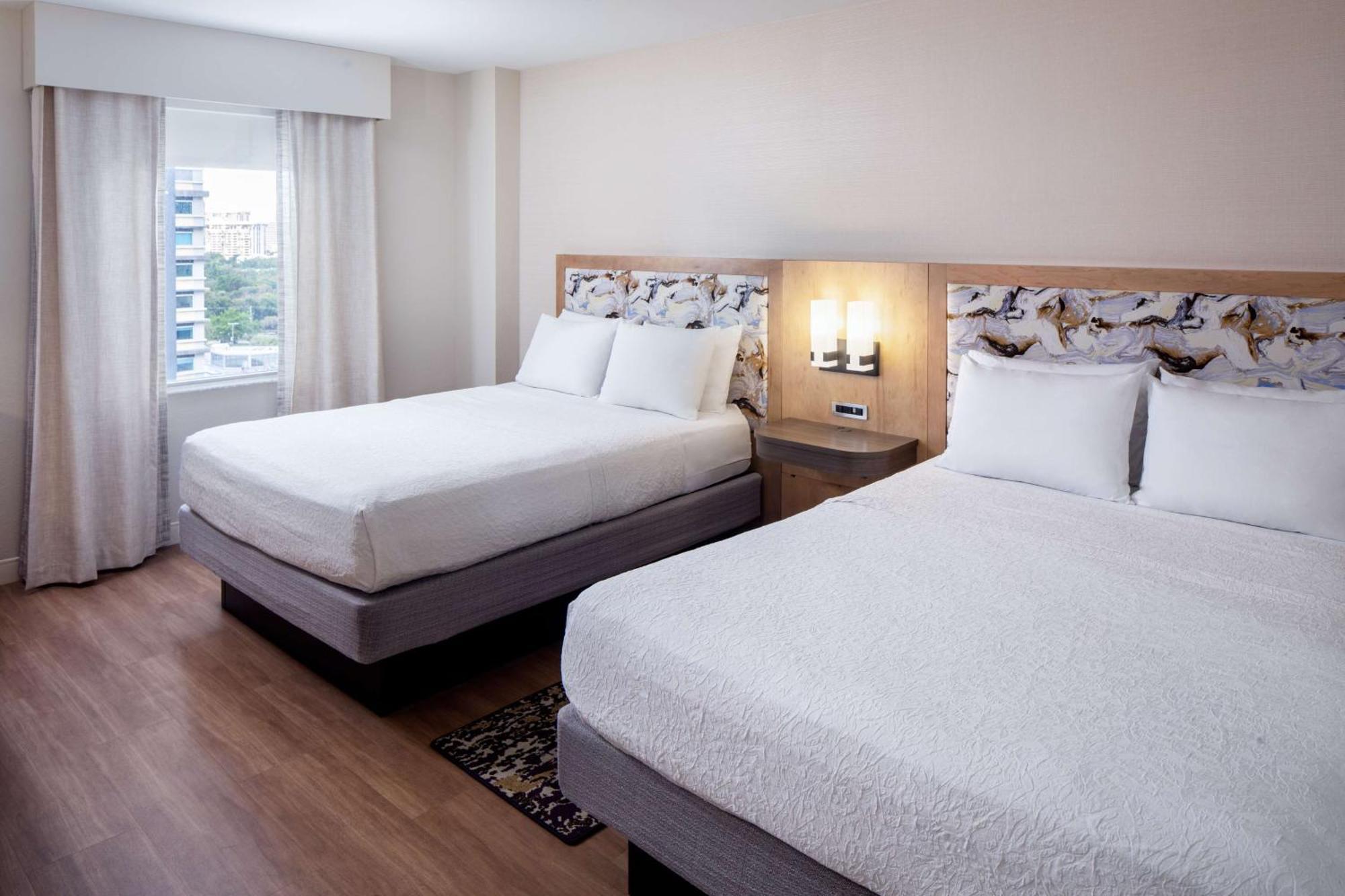 Hampton & By Hilton Downtown/brickell