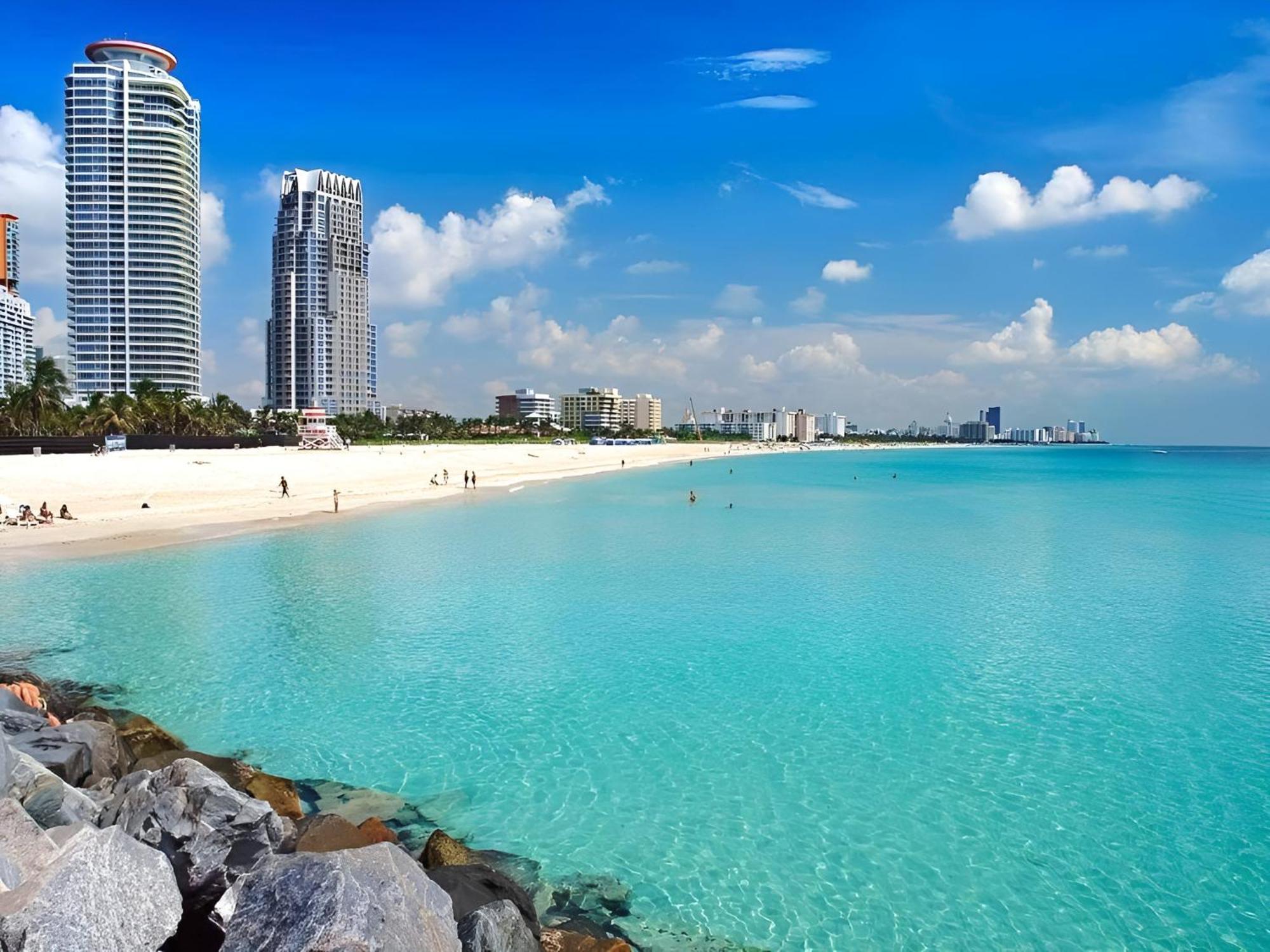 Chic Ocean 88 * Miami