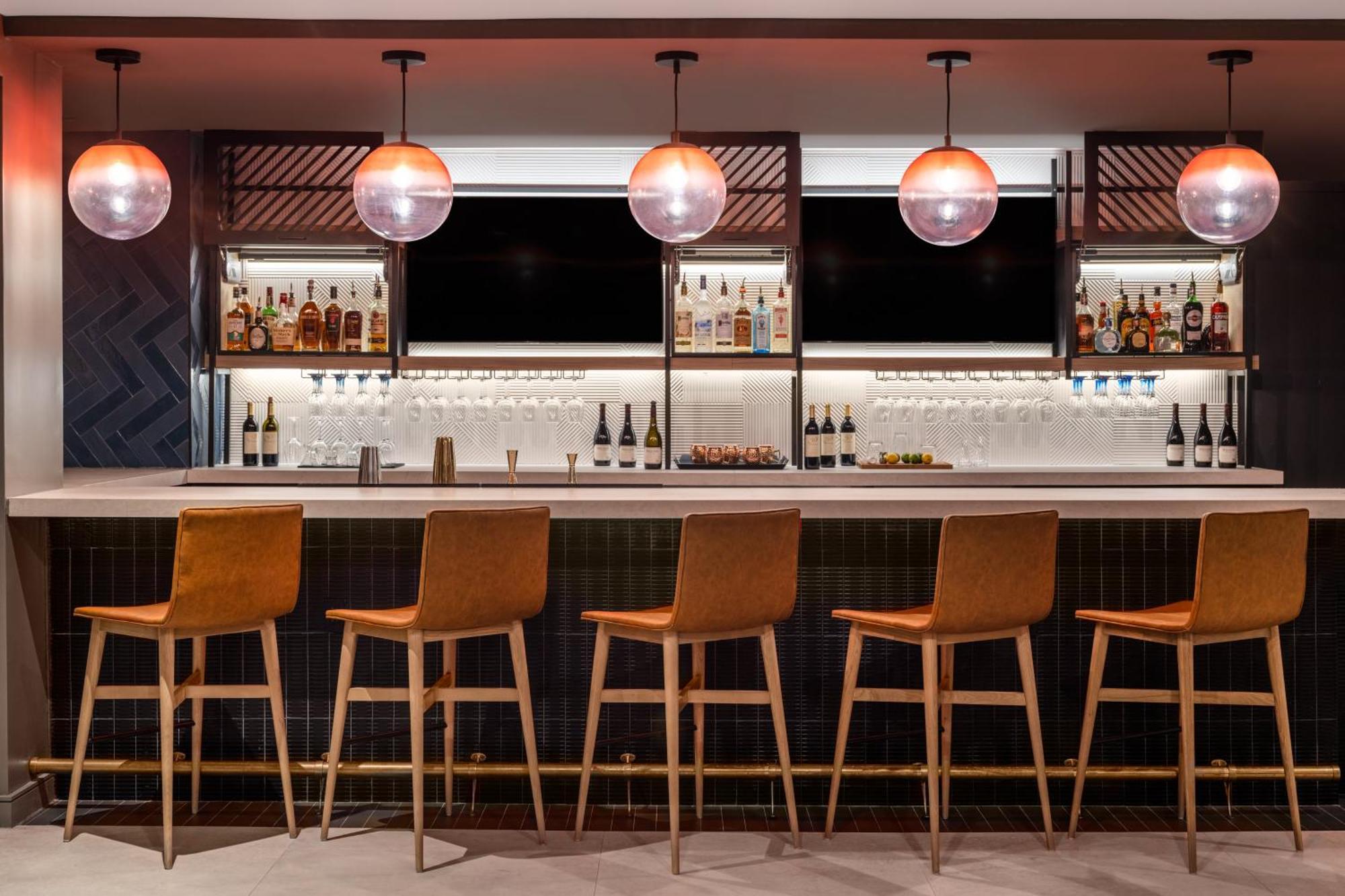 Hotel Atwell Brickell By Ihg 4*