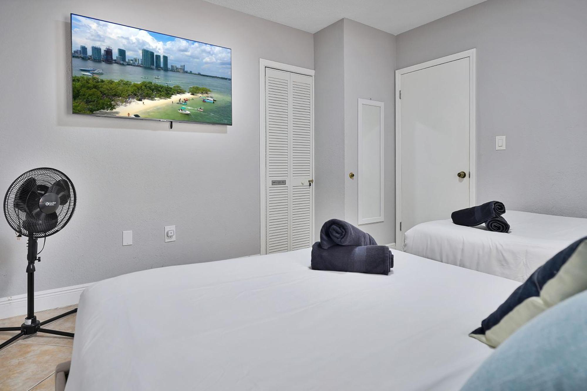 Vacay Spot: Beachside Retreat With Urban Perks