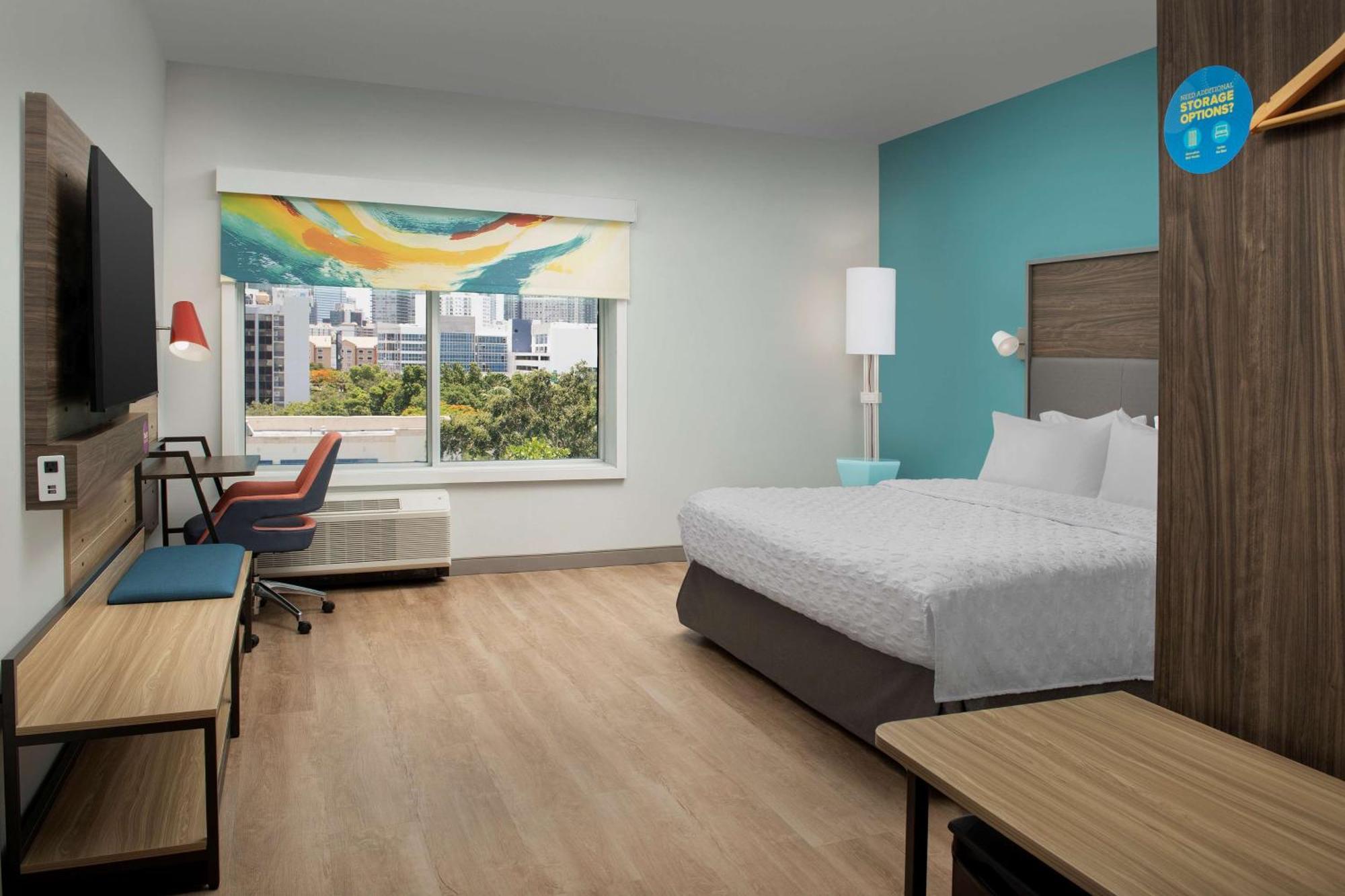 Tru By Hilton West Brickell Hotel Miami