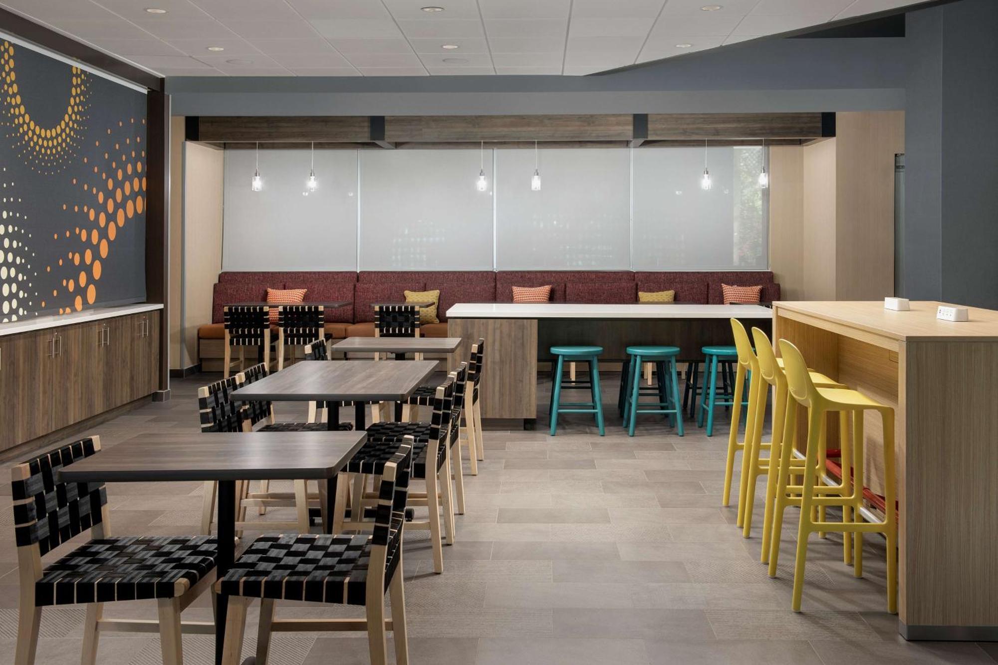 Tru By Hilton West Brickell Hotel 3*