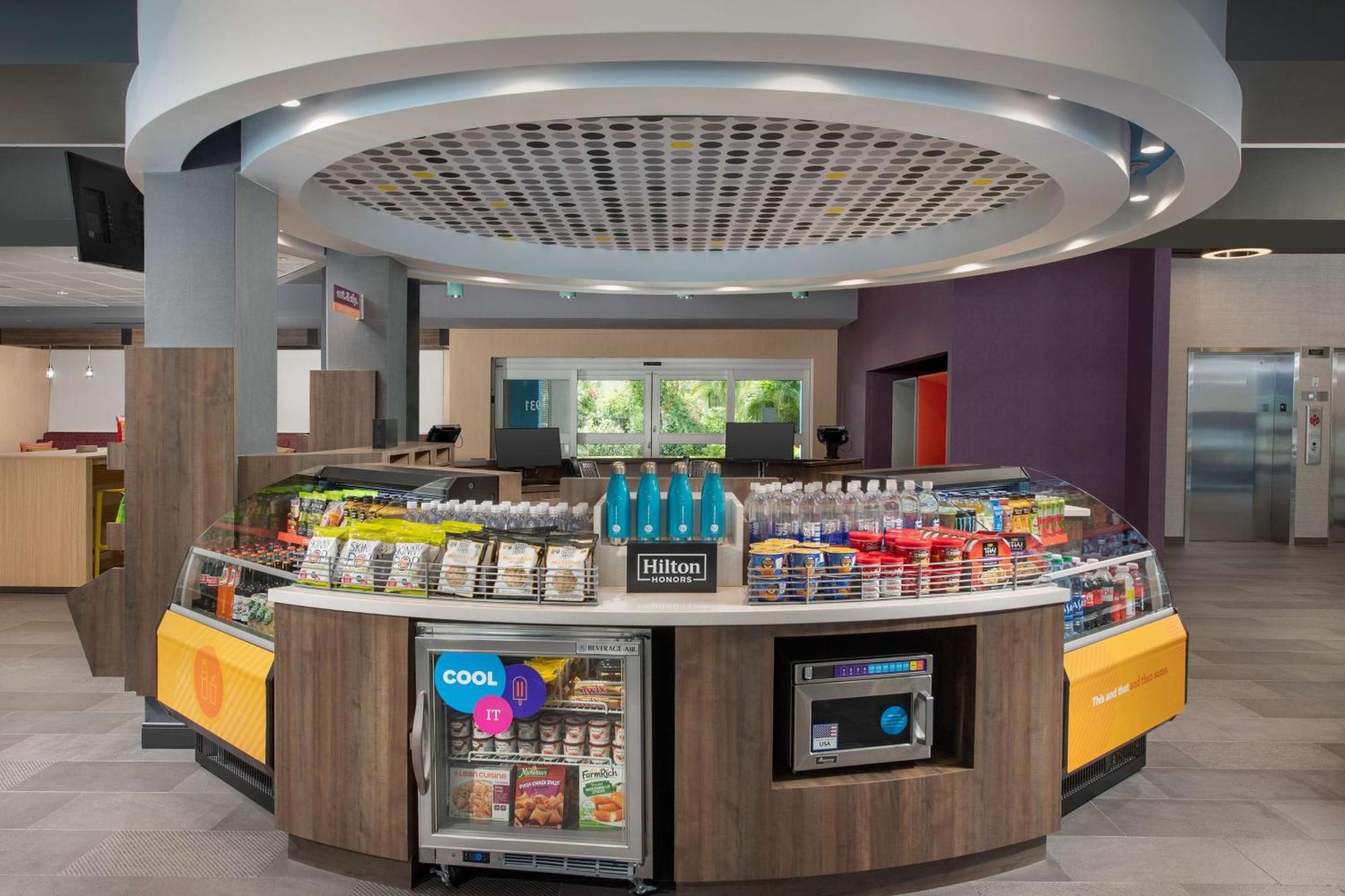 Tru By Hilton West Brickell Hotel Miami
