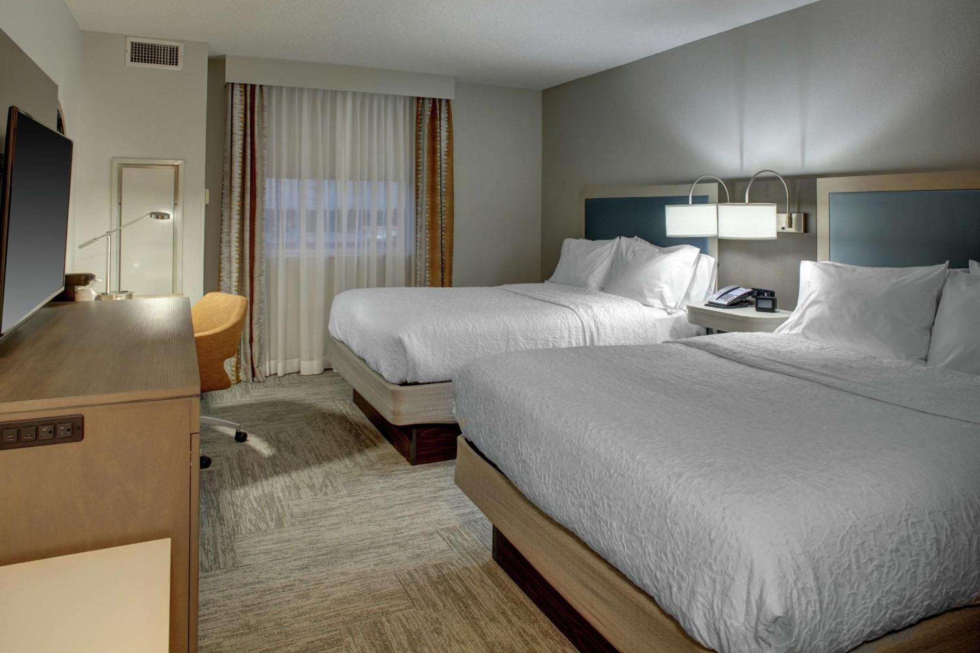 Hampton & Airport South/blue Lagoon 3*