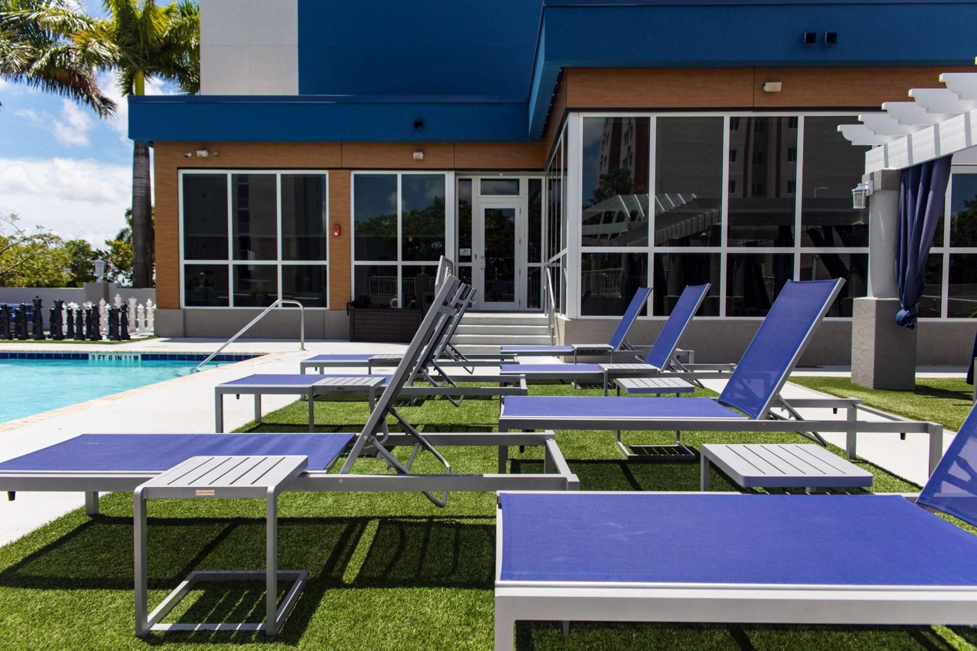 Hotel Hampton & Airport South/blue Lagoon 3*