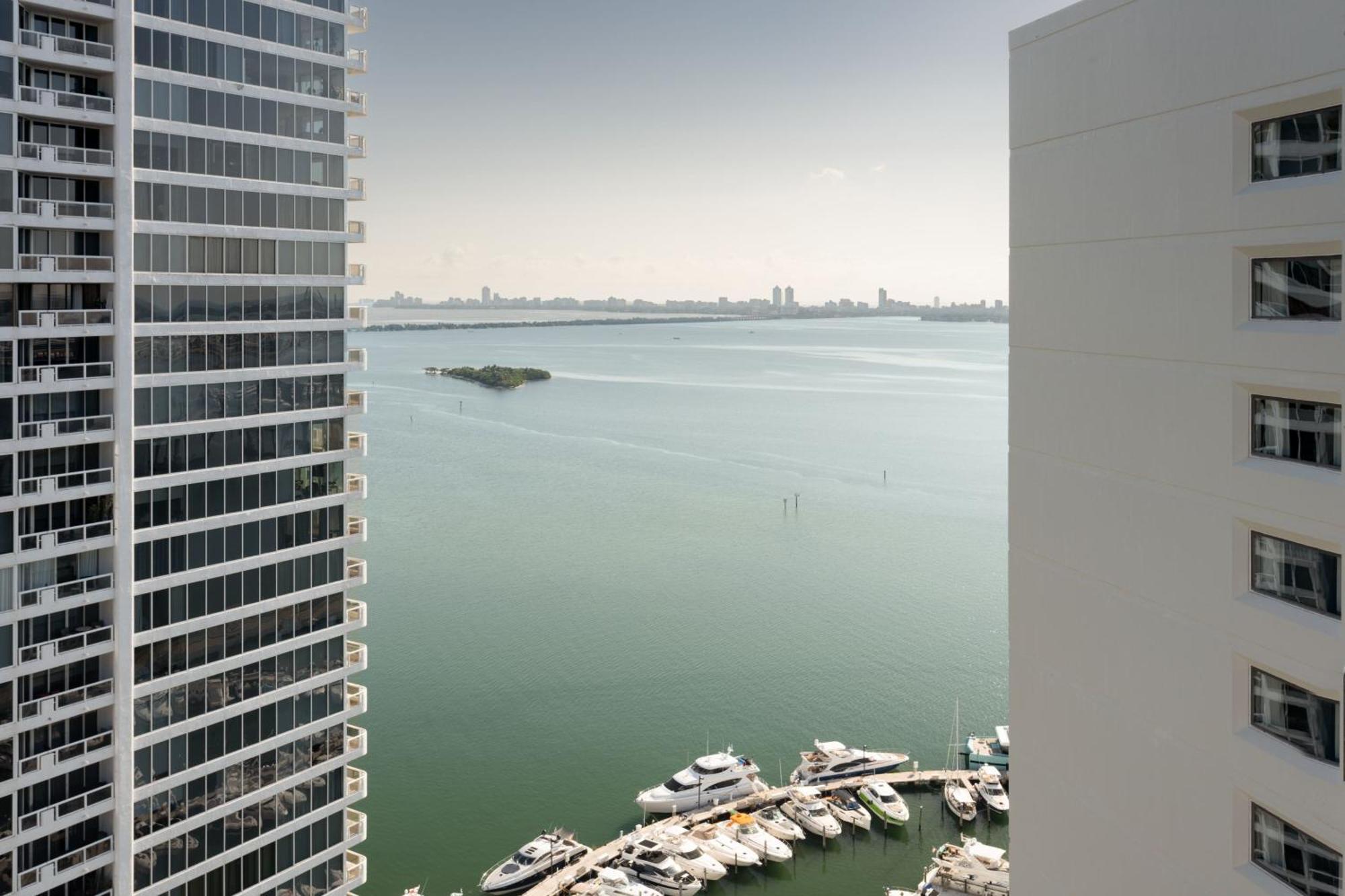 Marriott Biscayne Bay Hotel