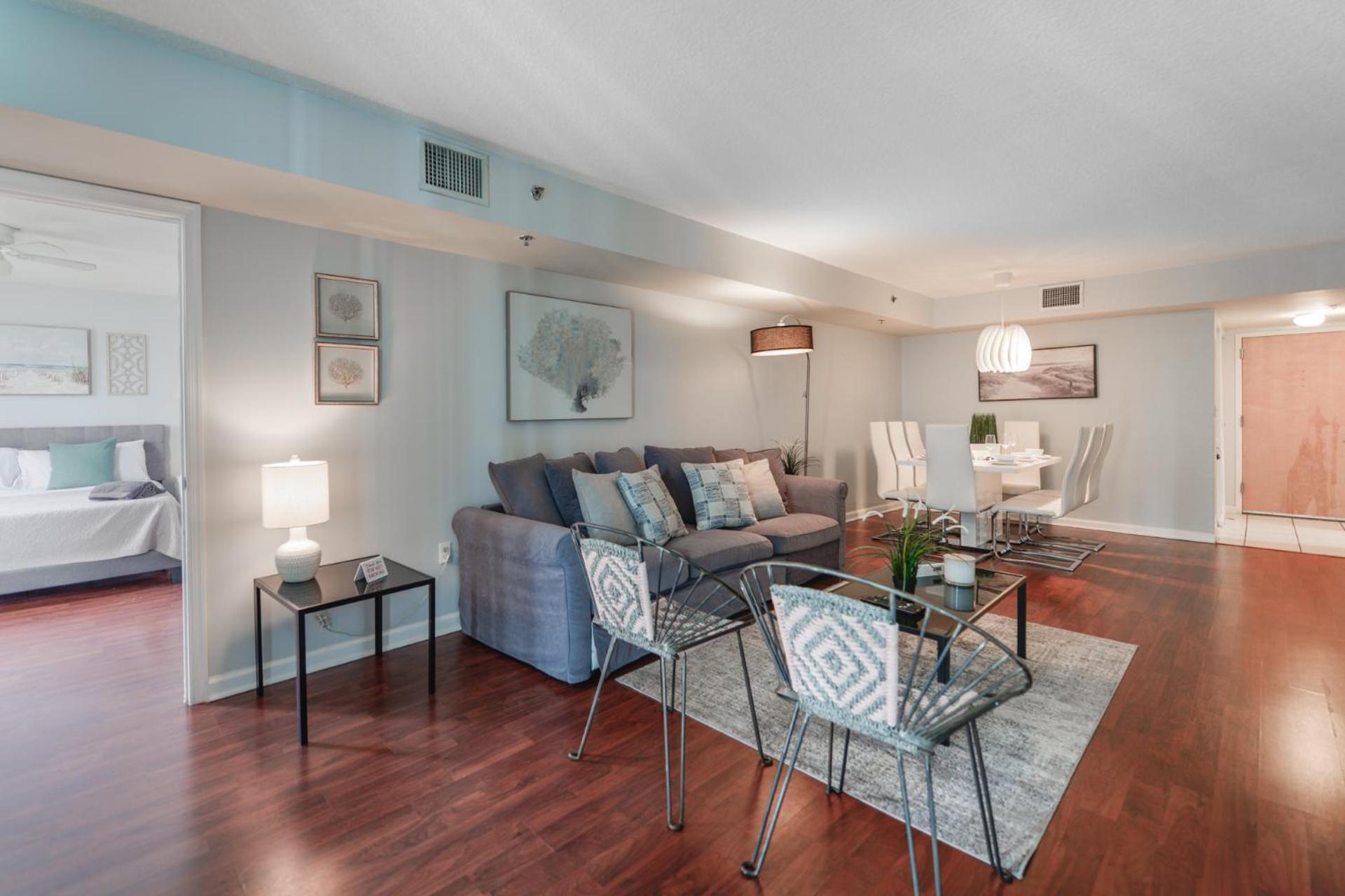 Style, Comfort, And Perfect Location In Brickell