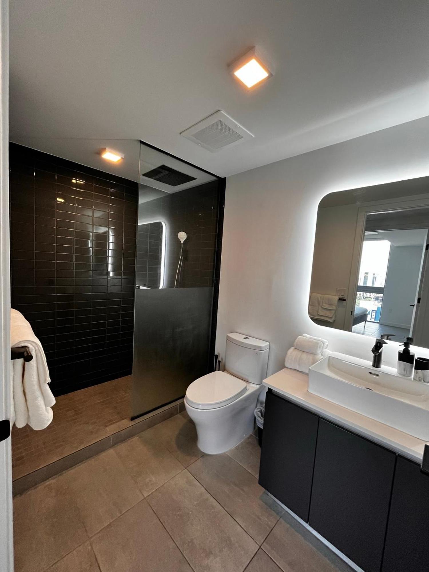 Apartment Brand New Modern 1 Bedroom Unit Downtown Miami