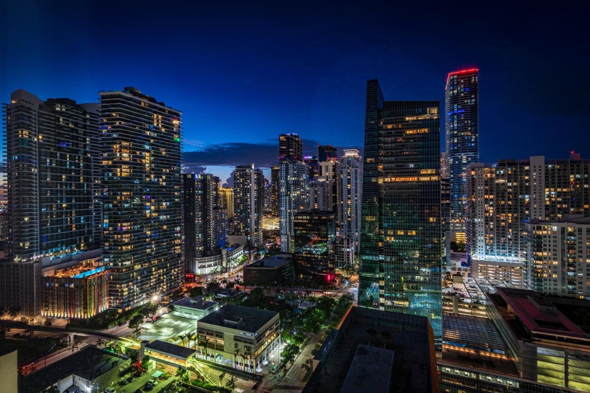 Apartment 2 Bedroom Or King Studio Suites Four Seasons Hotel Miami Free Wi-Fi & Free Parking Miami