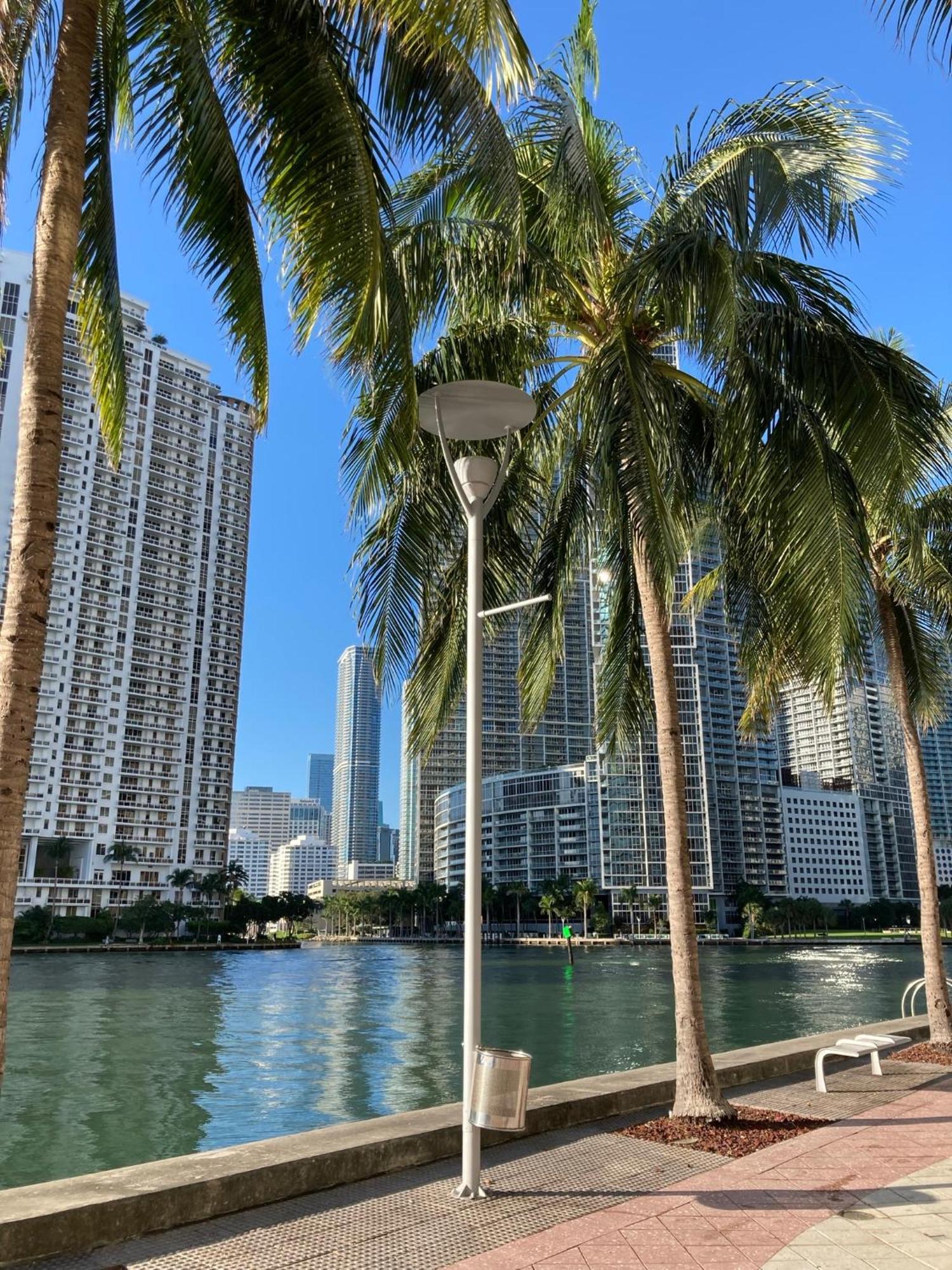 Brand New Modern 1 Bedroom Unit Downtown * Miami