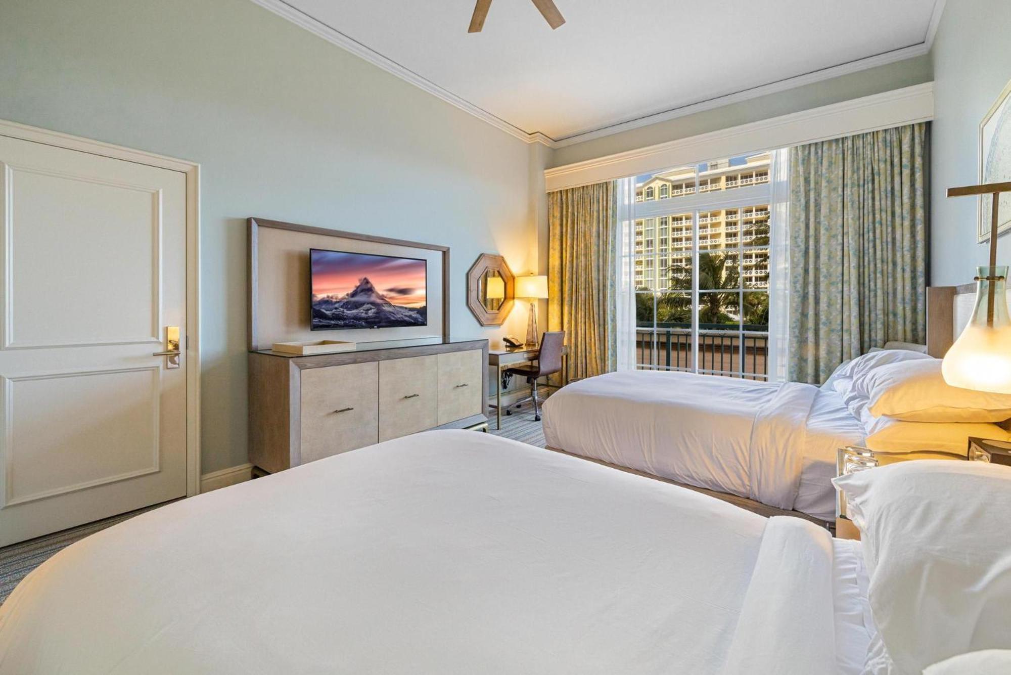 Charming 5 Star Unit Situated At Ritz Carlton-key Biscayne Miami
