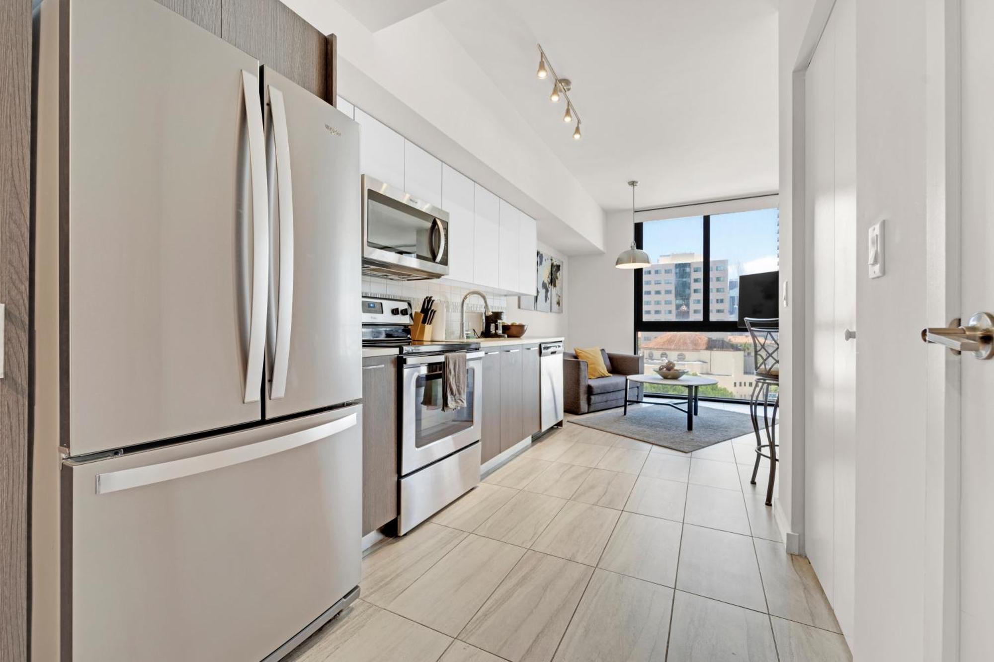 Apartment Devereaux Luxury One-bedroom And *