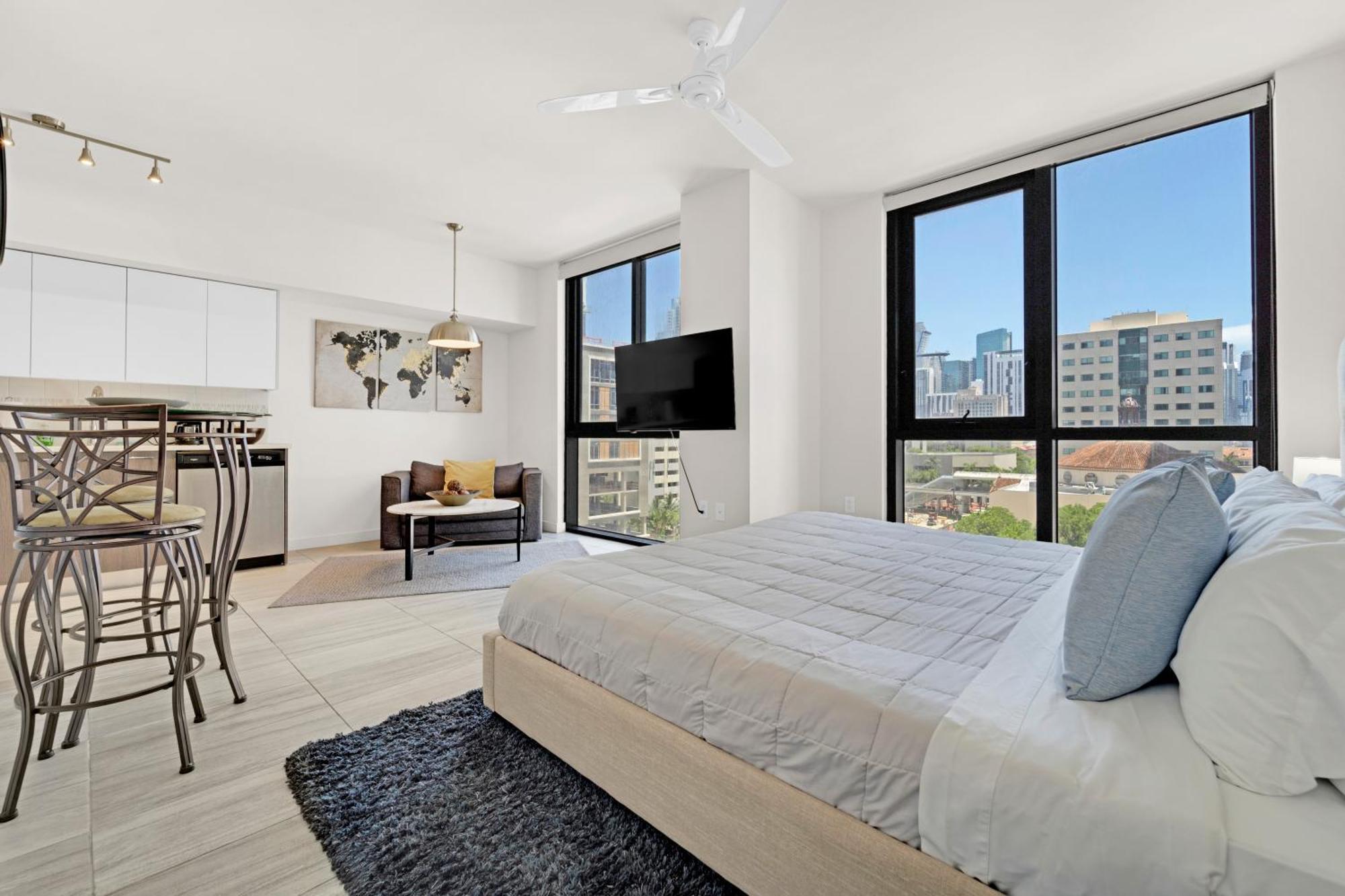 Devereaux Luxury One-bedroom And