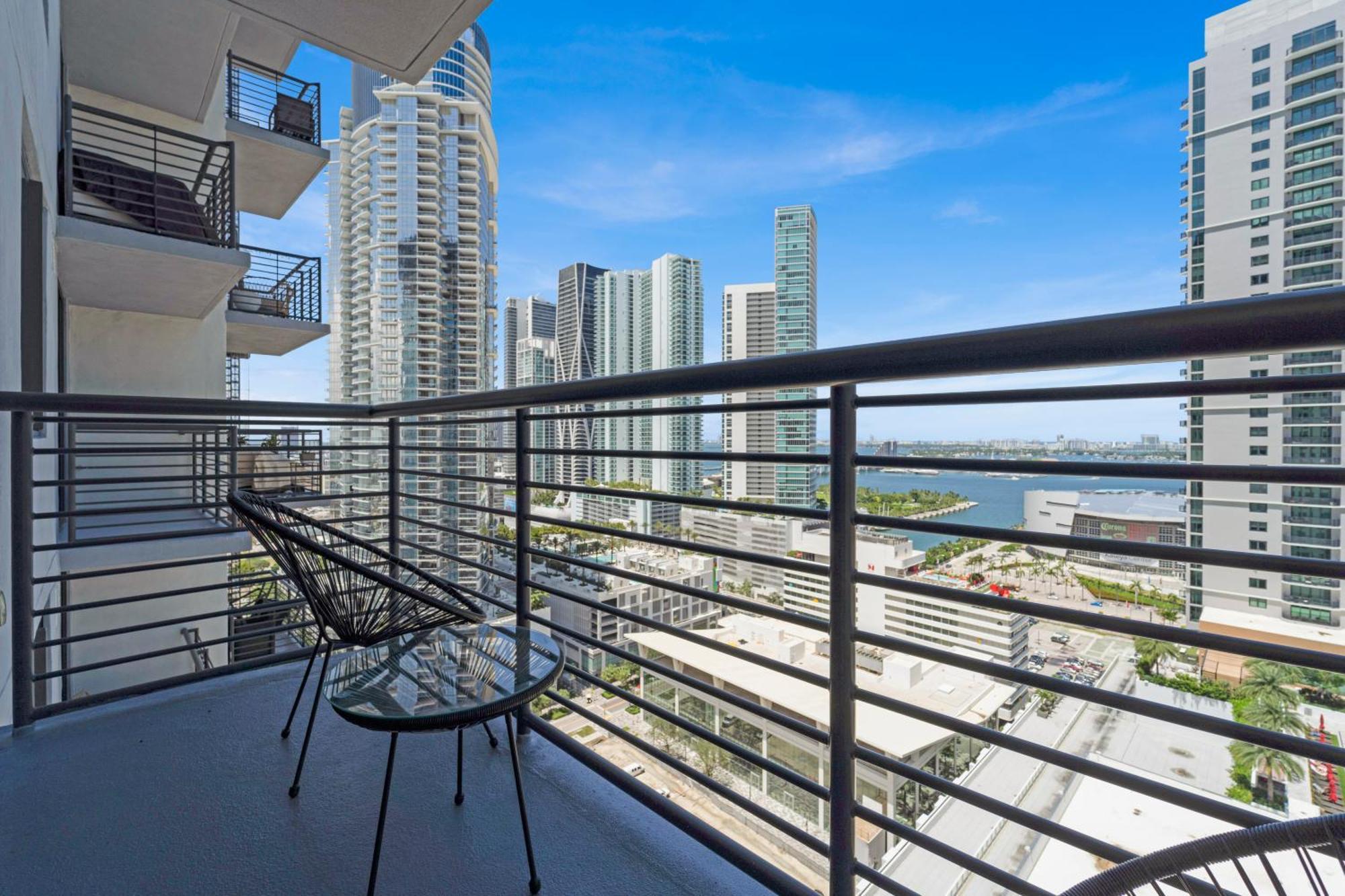 Devereaux Luxury One-bedroom And * Miami