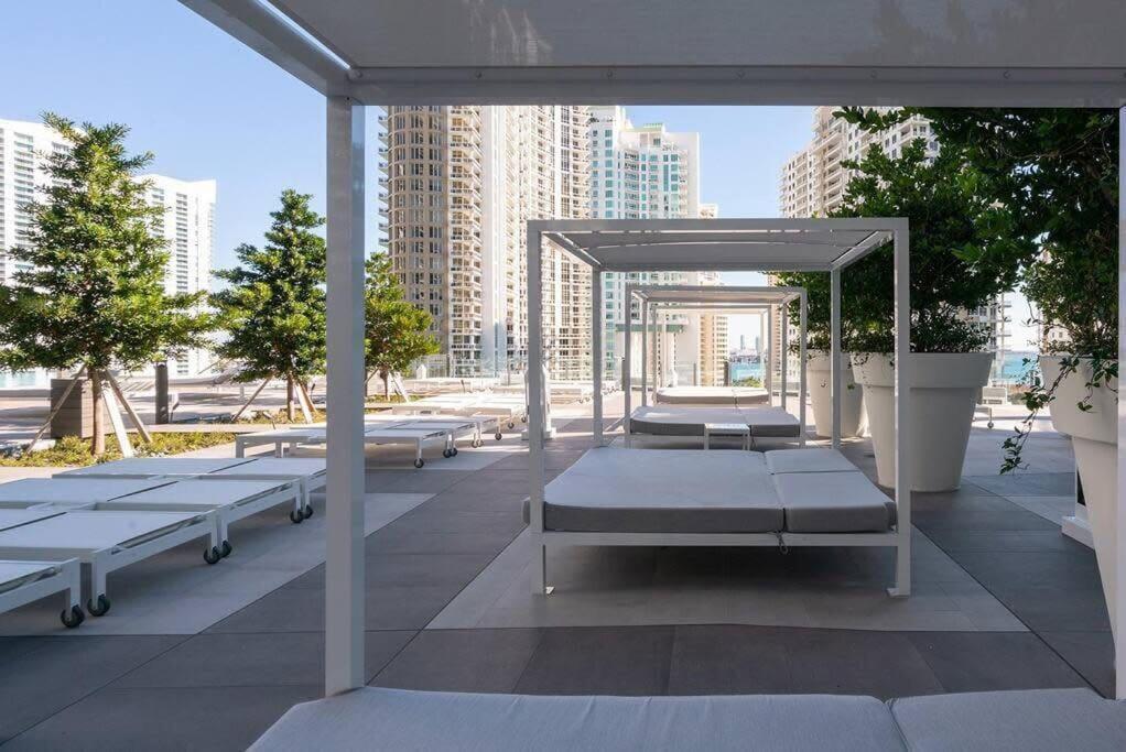 Icon Brickell, W - 2br, Prime Location, Pool - Apartment