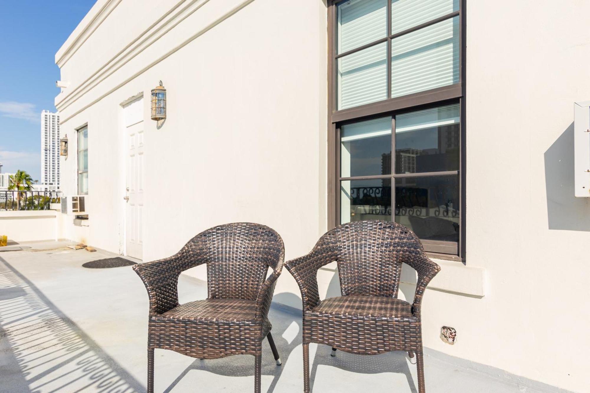 Apartment 1-bdrm With Balcony - Heart Of Downtown And Wynwood *